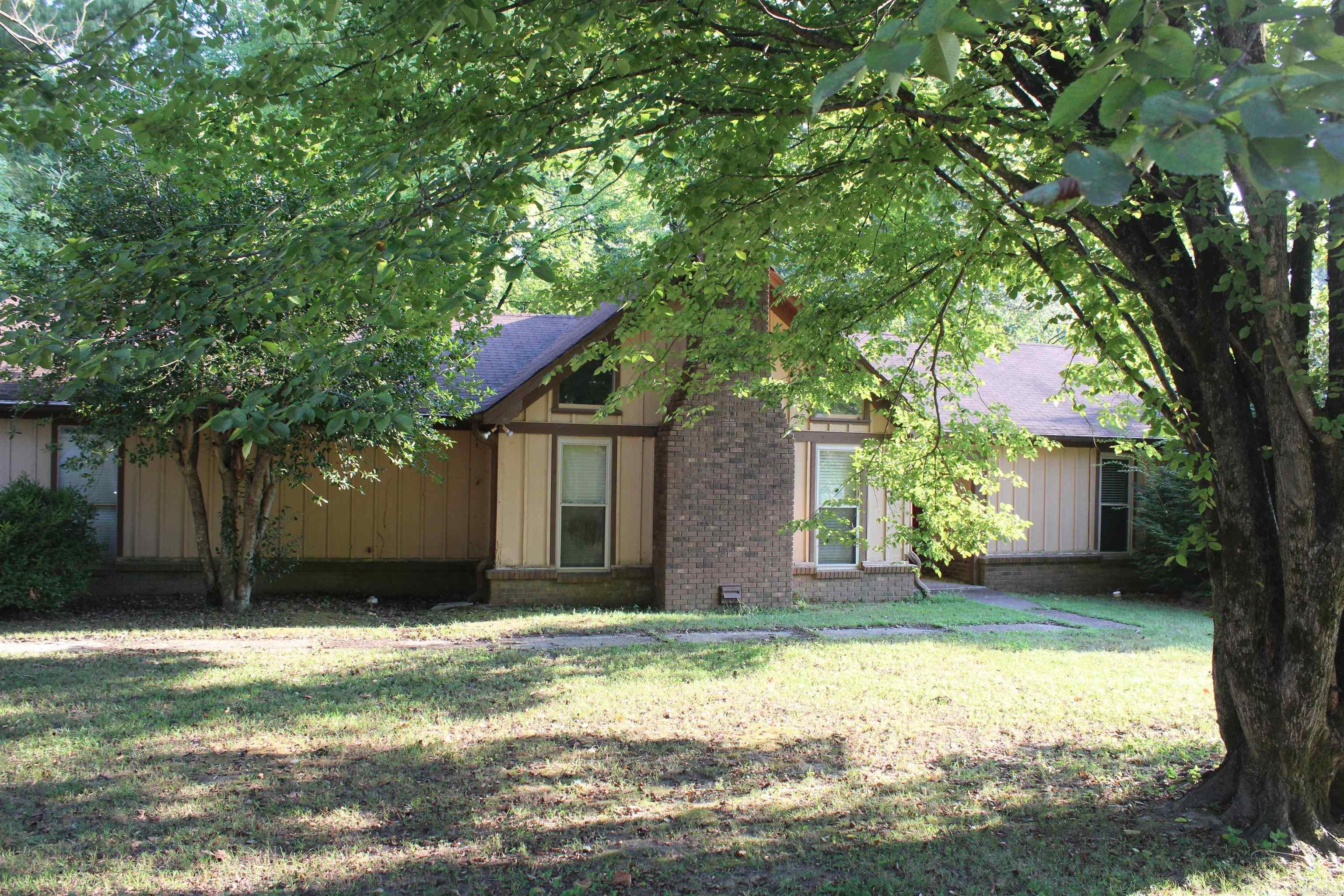 119 Valley Dr — photo