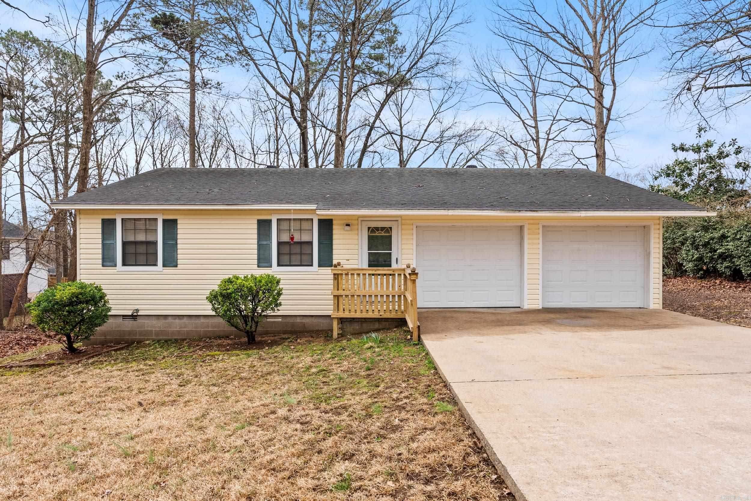 2905 Janet Drive — photo