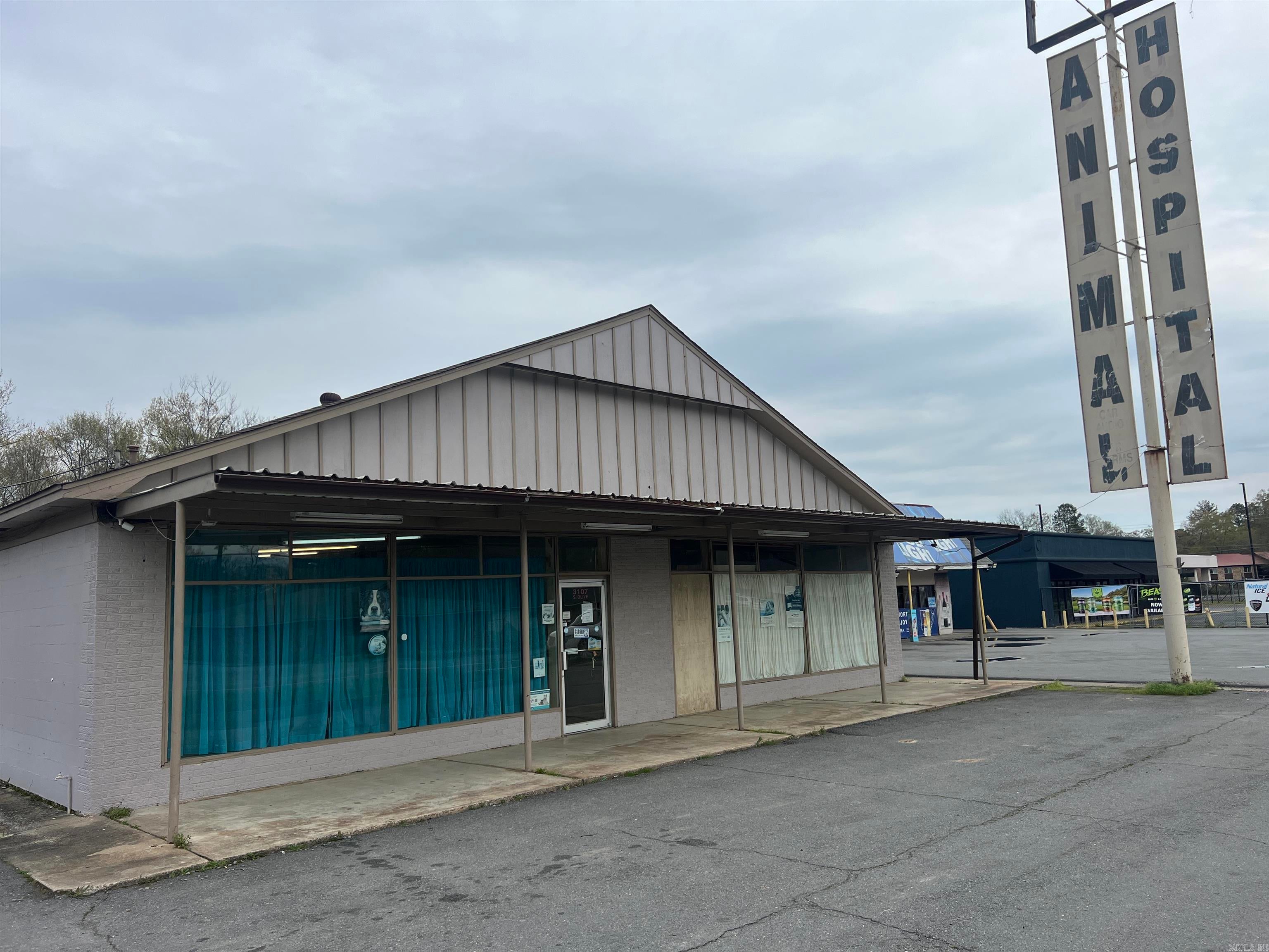 3701 S Olive Street — photo