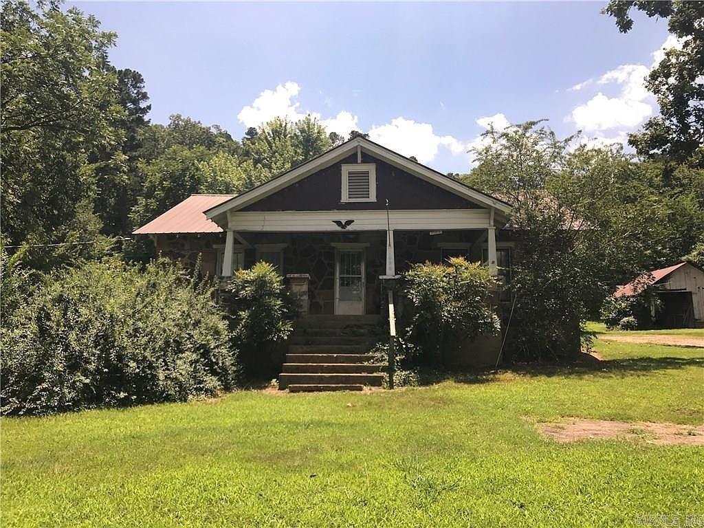 1688 Jack Creek Road — photo