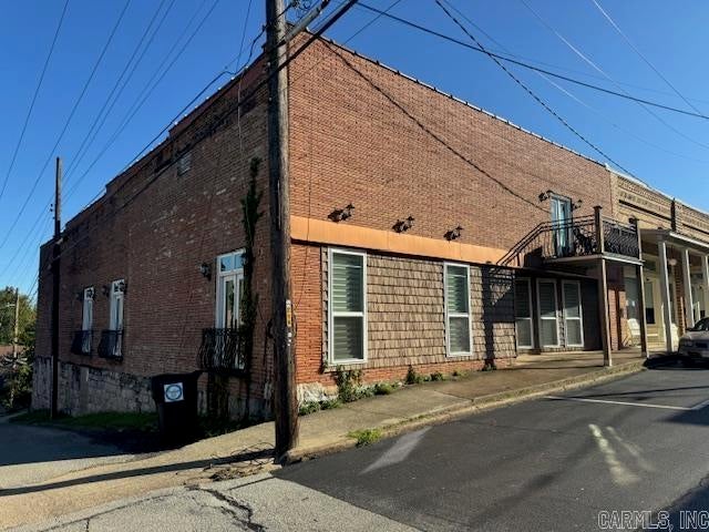 214 N Marr — photo