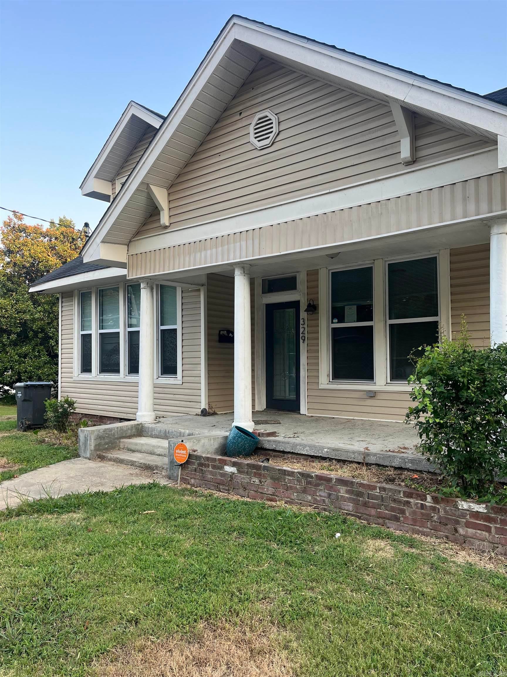 Home in Jonesboro, AR 72401 — photo 2