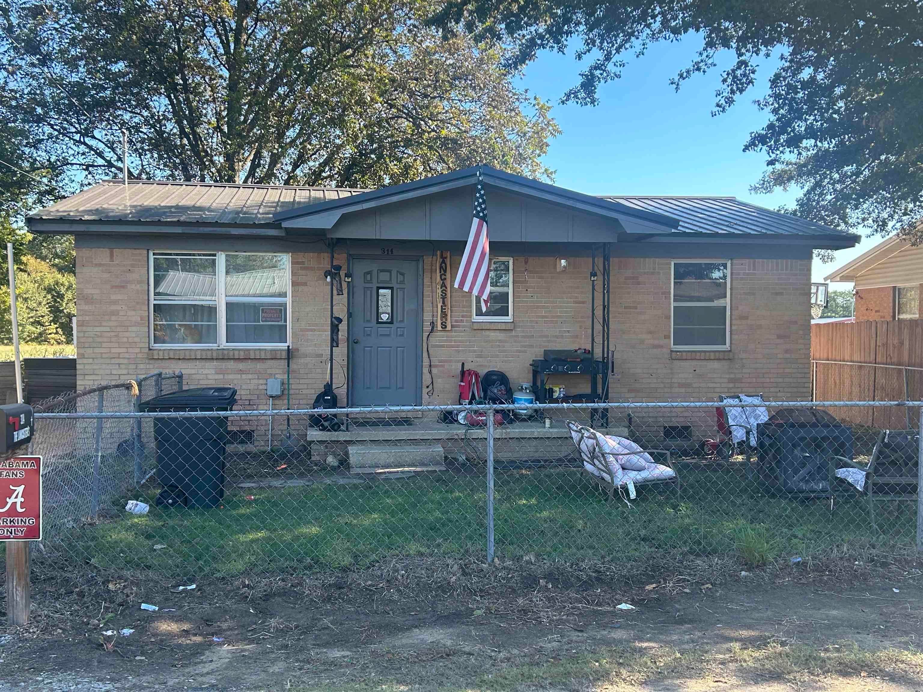 314 Roy Benton Dr — photo