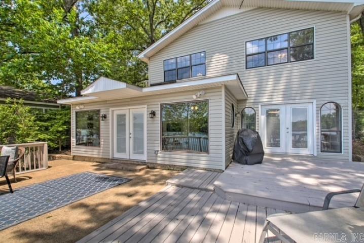 228 Houston Drive — photo