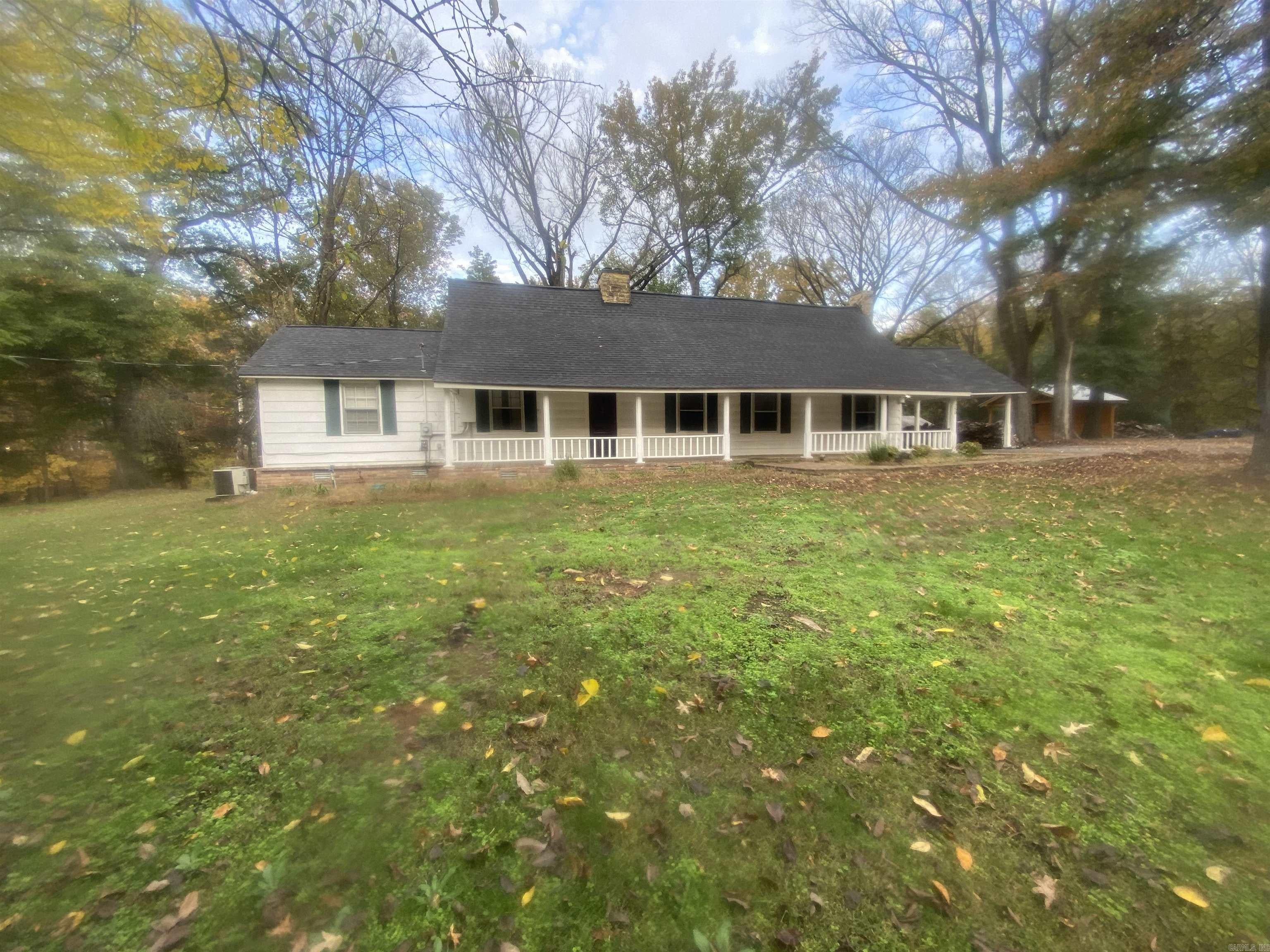250 Jamestown Road — photo