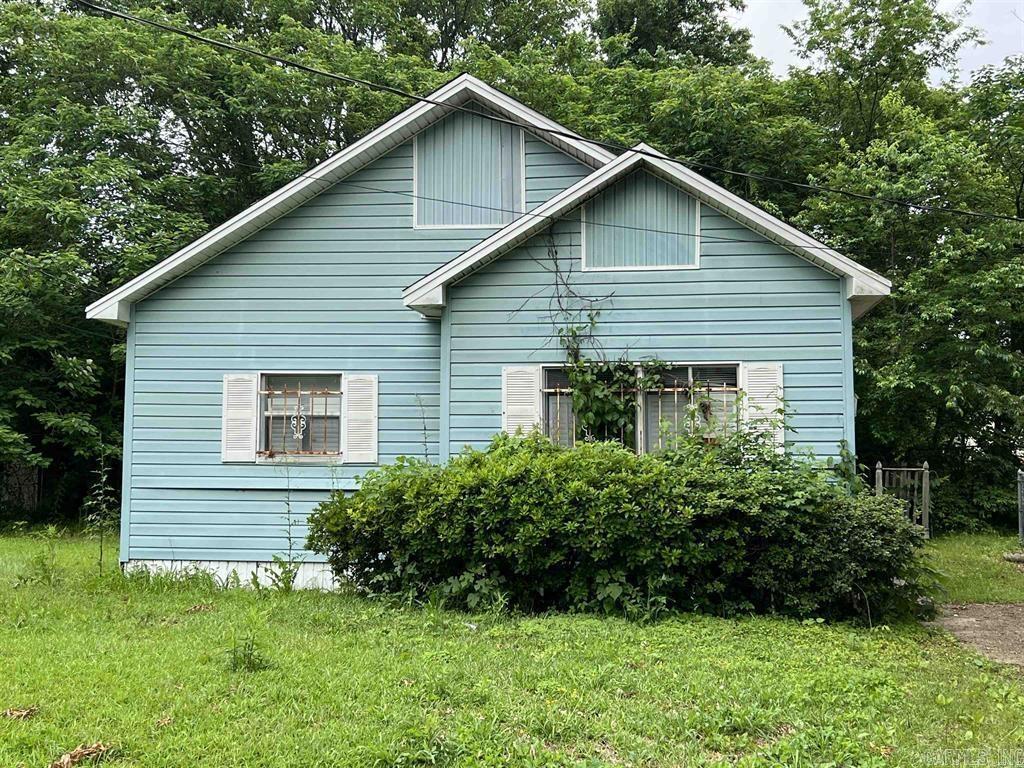 305 N Cypress Street — photo