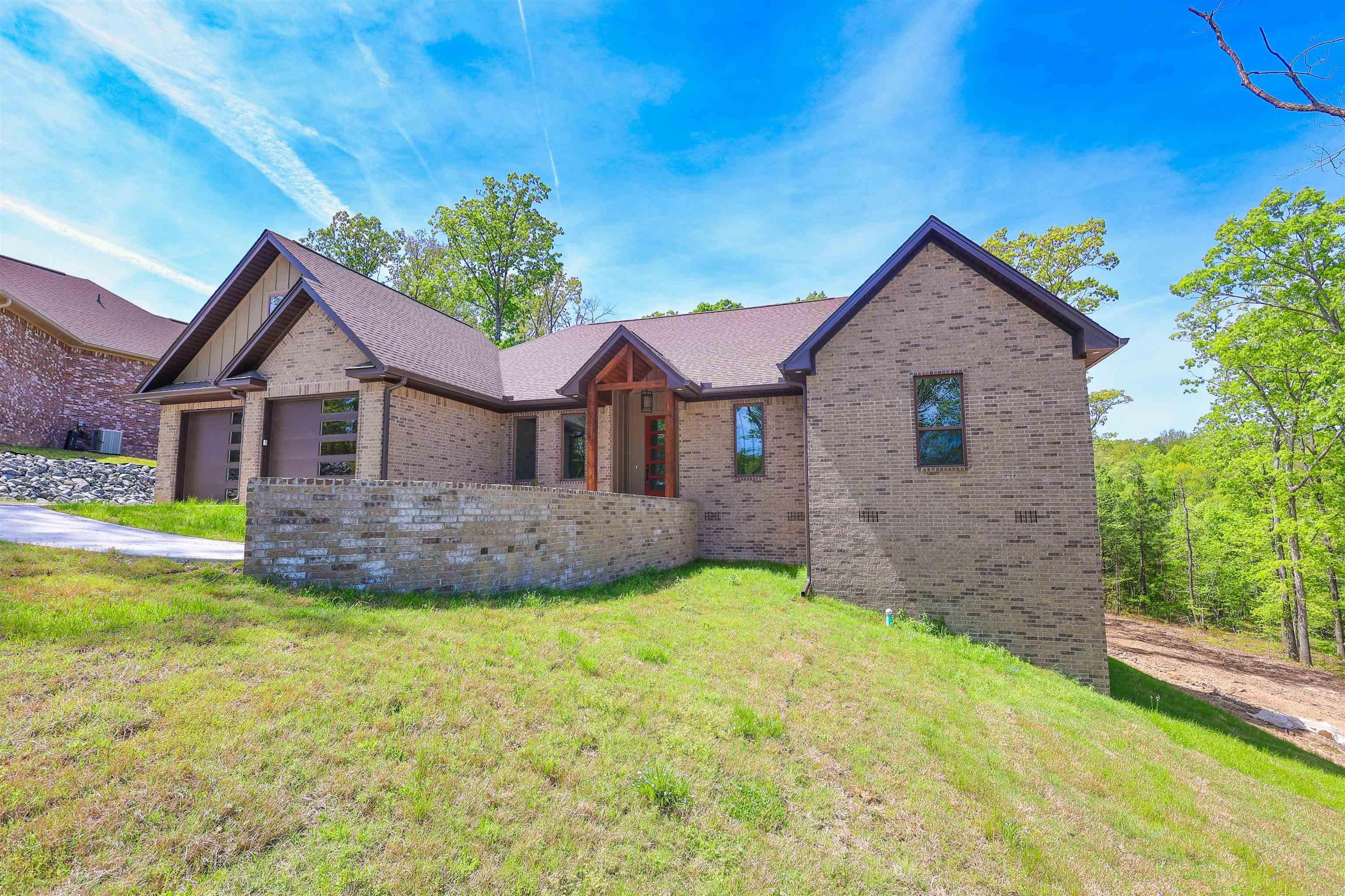 171 Old Oak Trail — photo