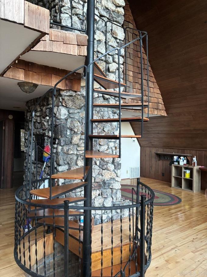 Home in Hot Springs National Park, AR 71913 — photo 3