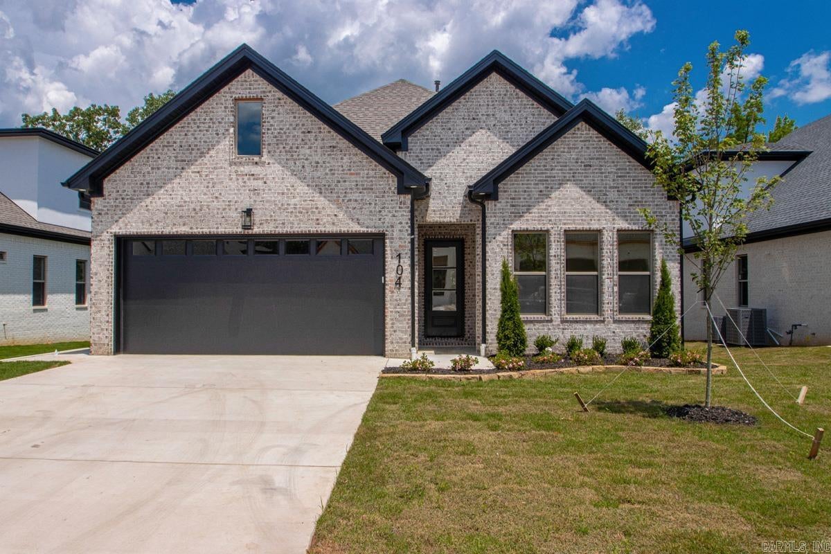 104 Carter Creek Cove — photo