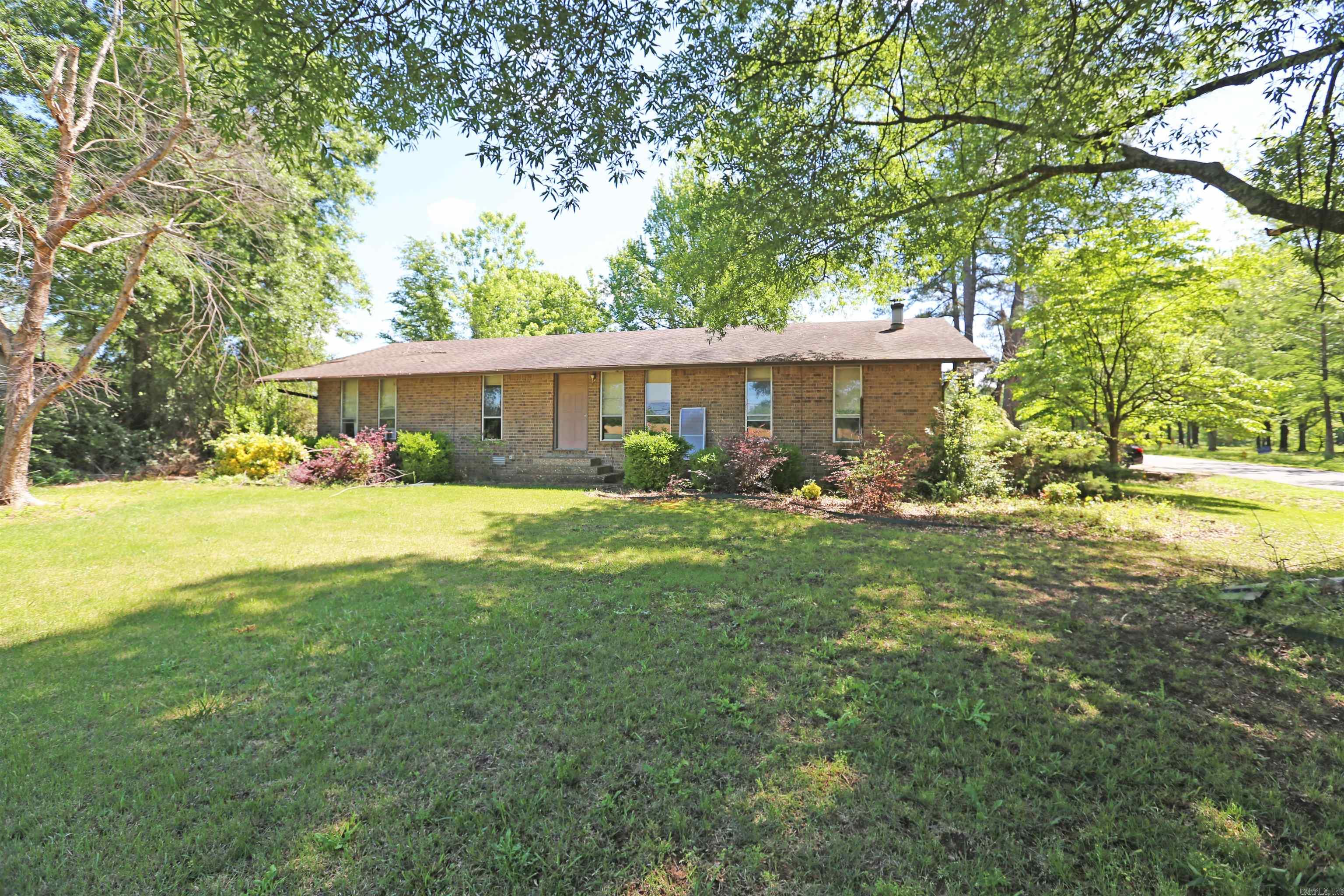 22 Bradley Drive — photo