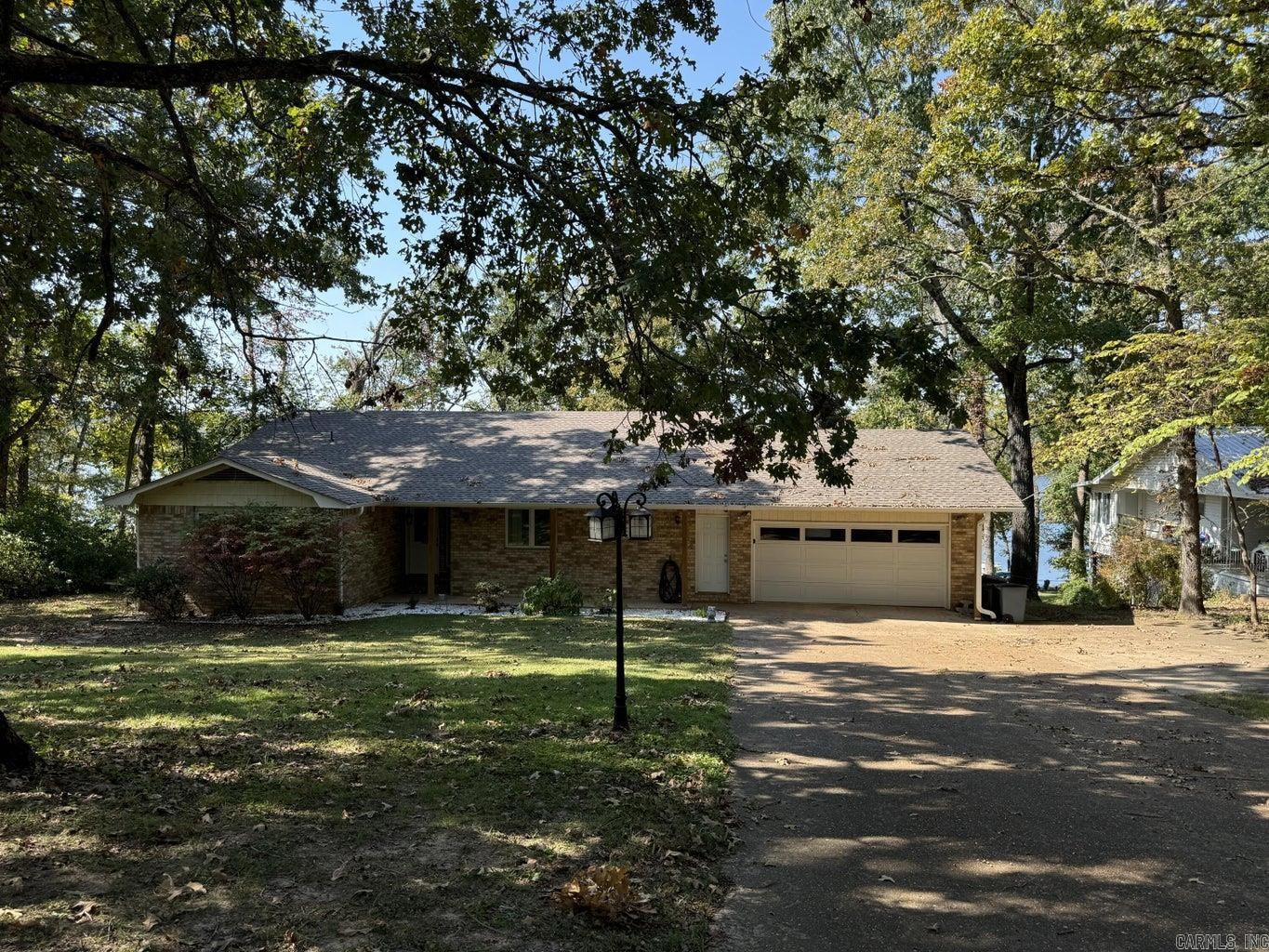 1211 S Edgewater Road — photo