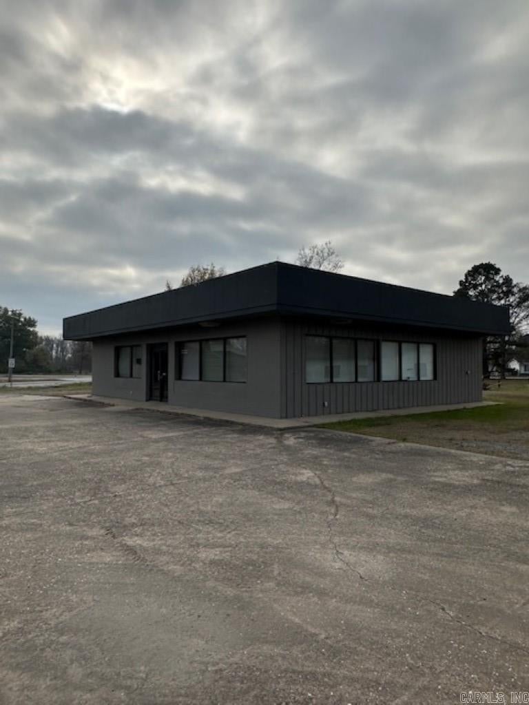 12265 US Hwy 165 — photo