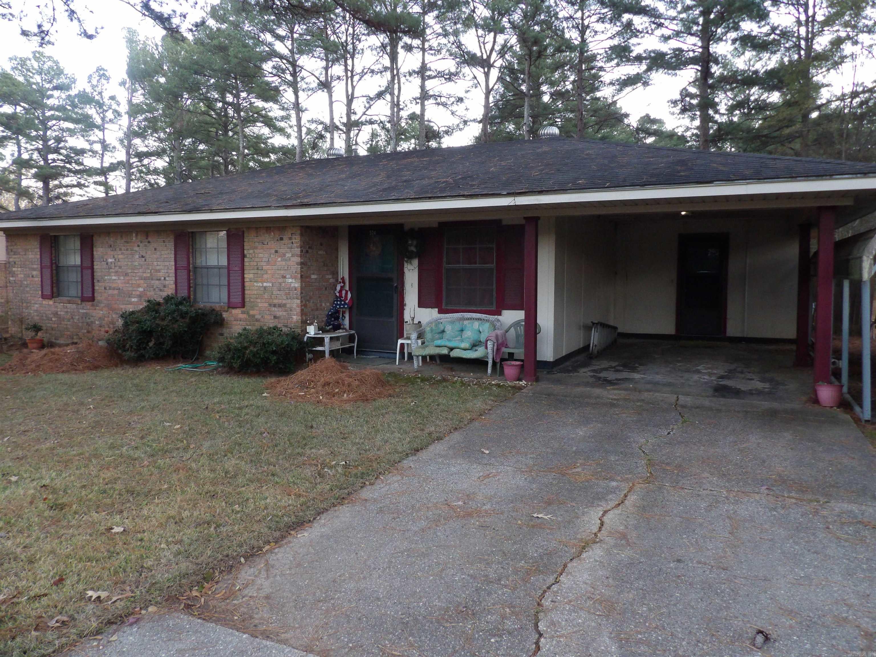 524 E Calhoun Street — photo