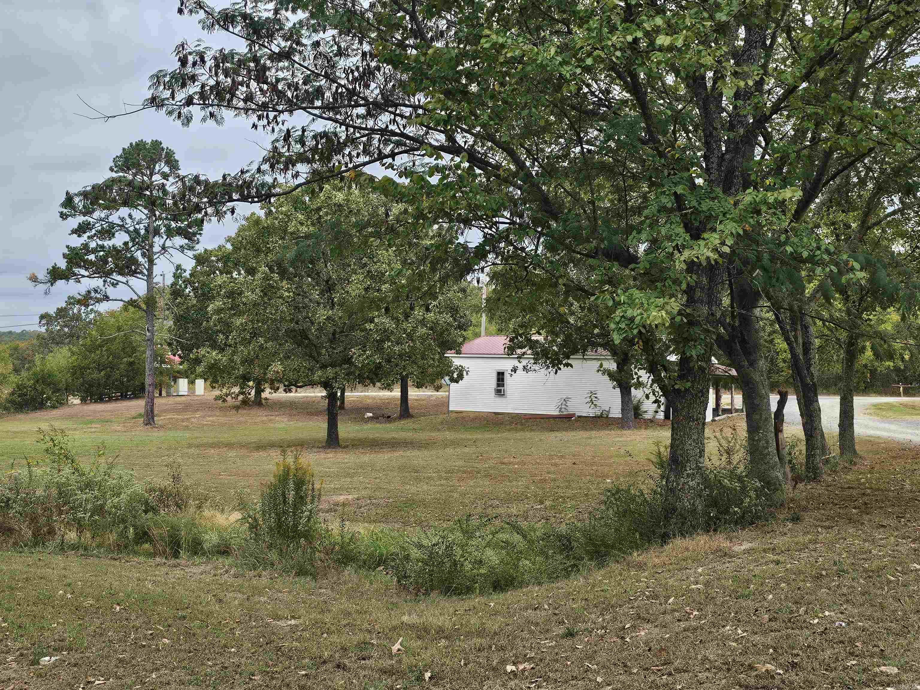 Home in Mena, AR 71953 — photo 2