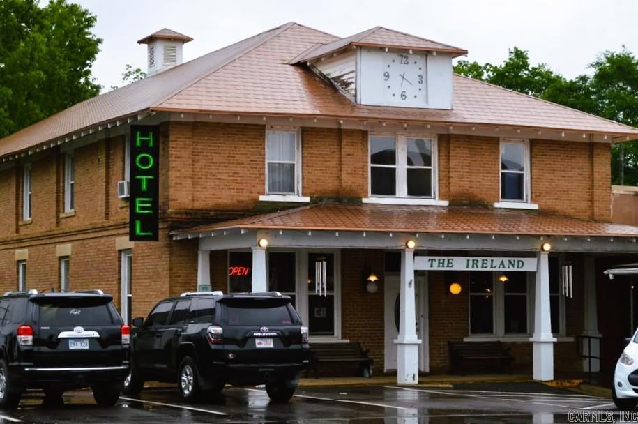 69 Courthouse Square Street — photo