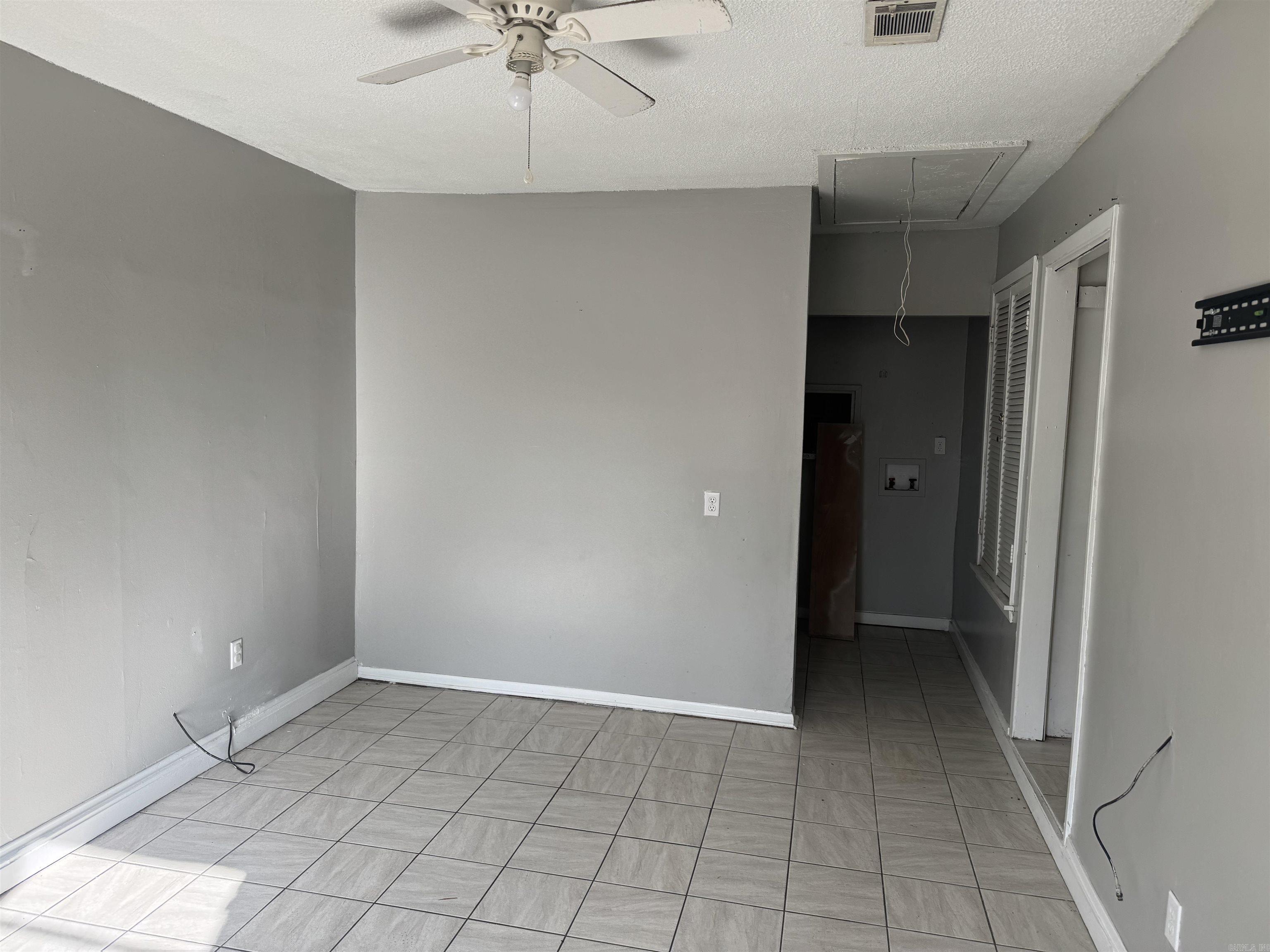 105 W 37th, Pine Bluff, AR 71603 — photo 2
