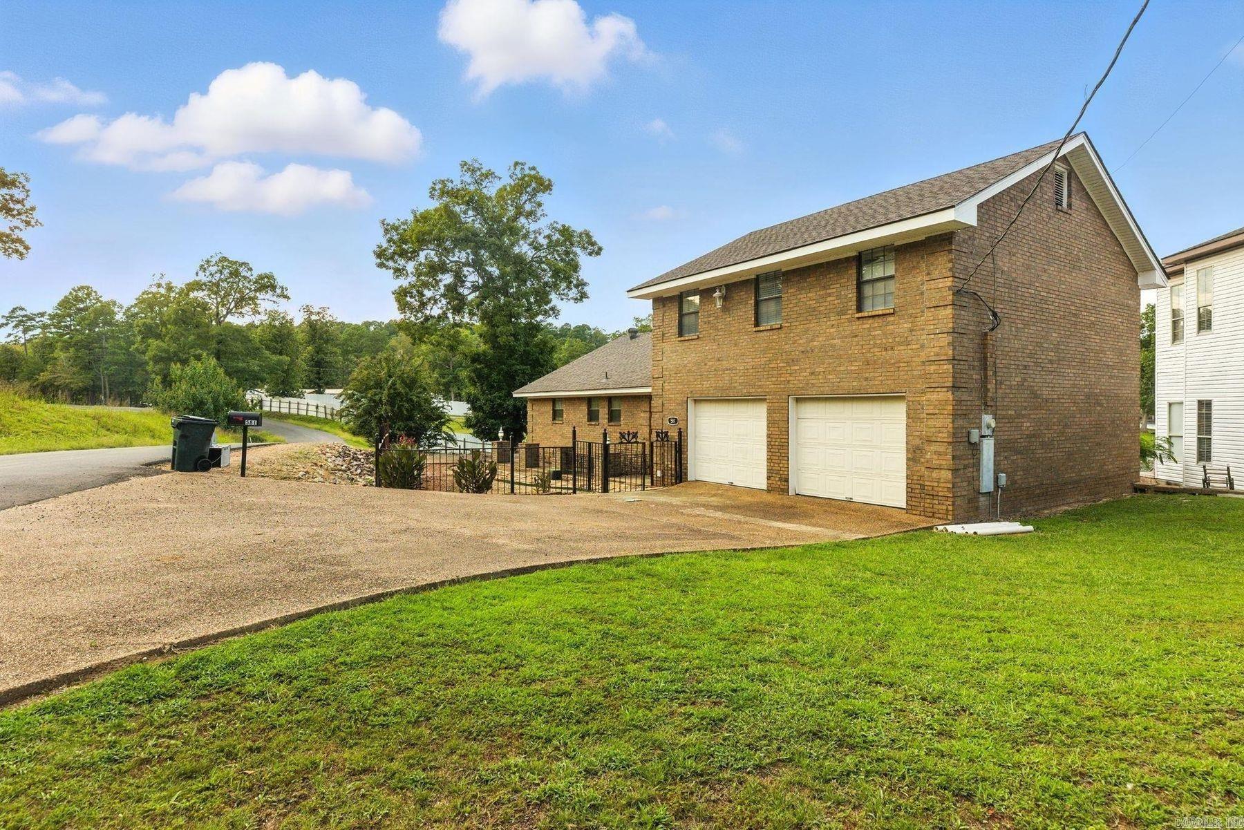 581 Charlie Stover Road — photo