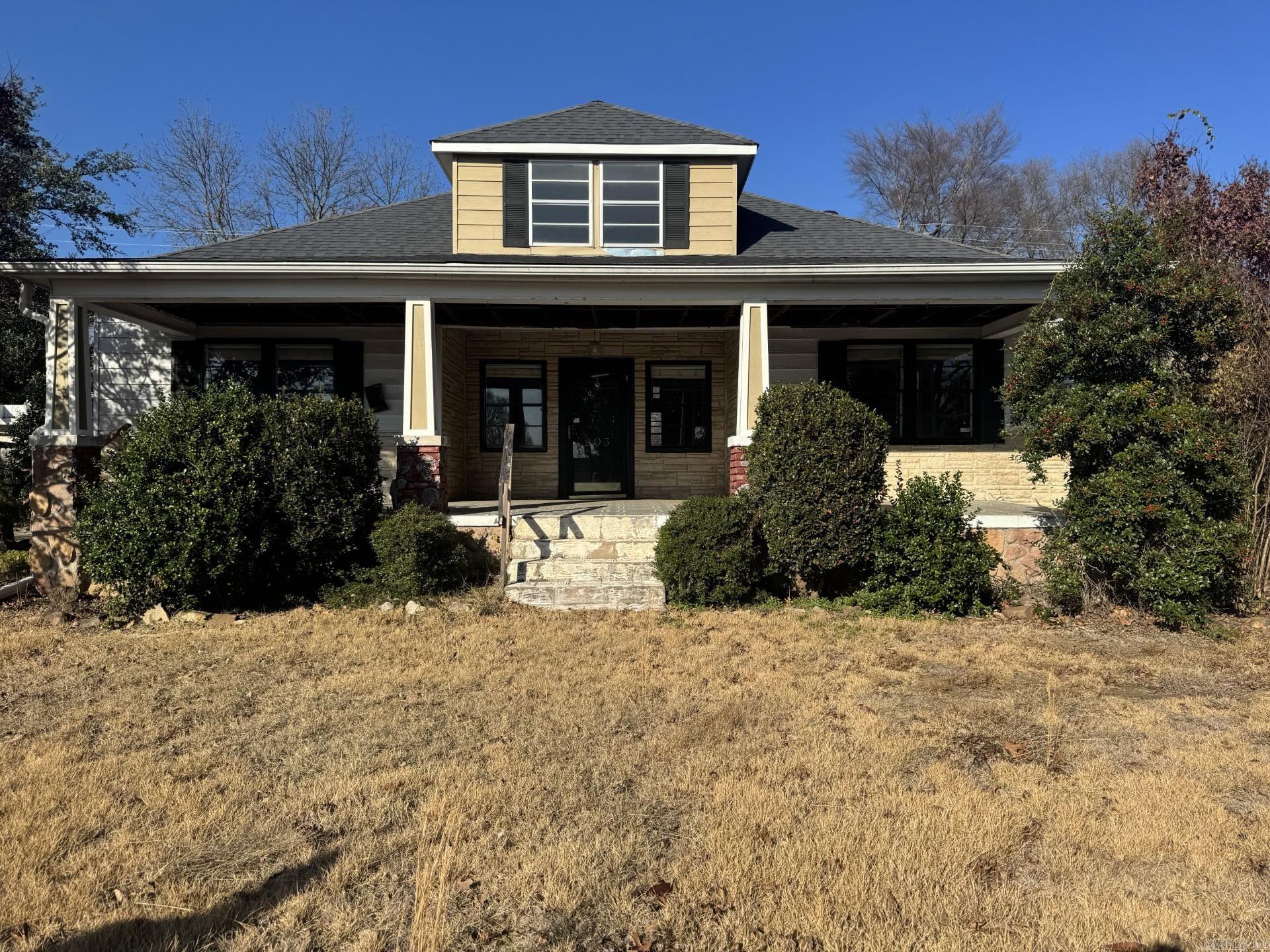 203 W Scenic — photo