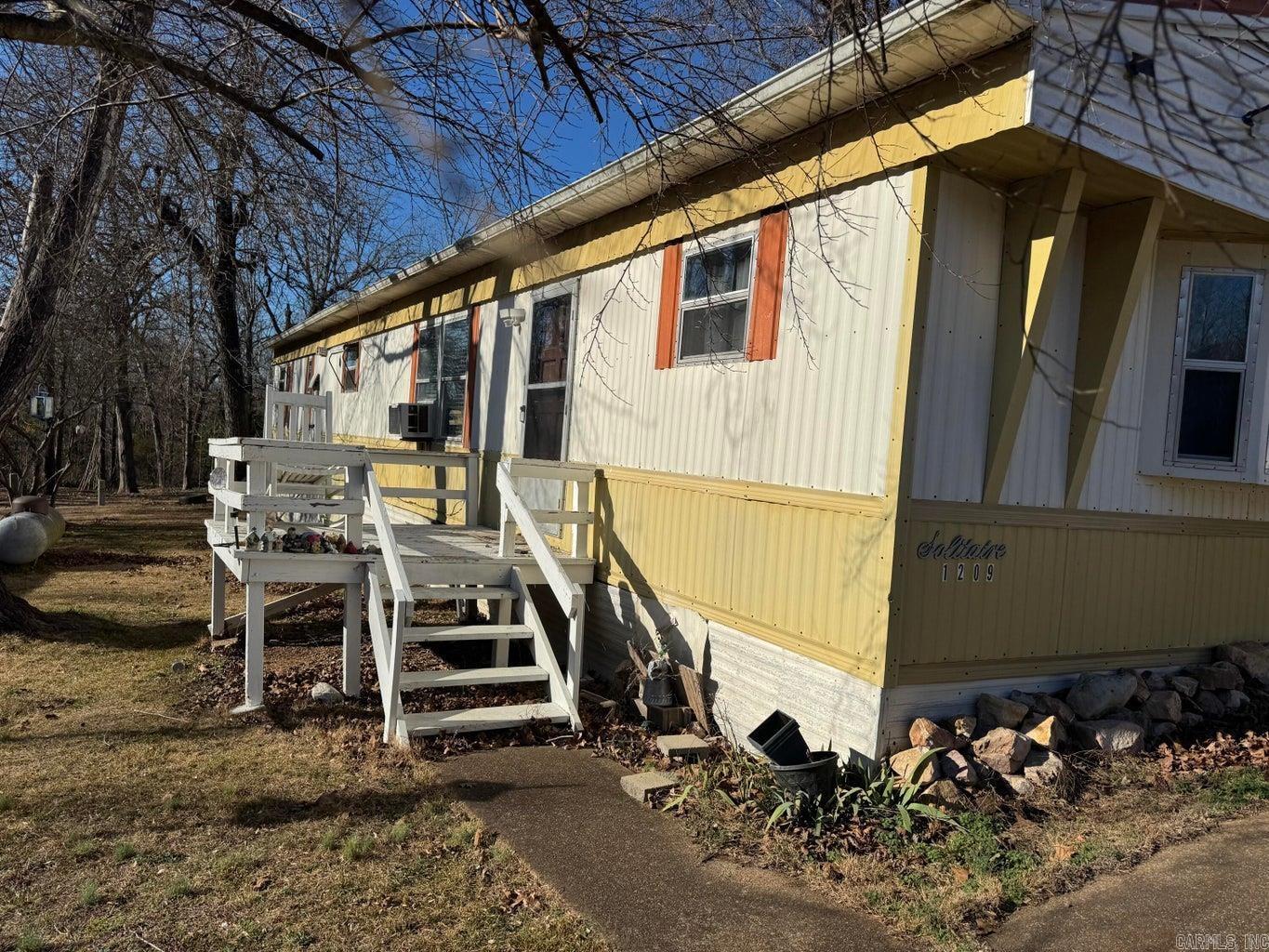1209 Hawk Drive — photo