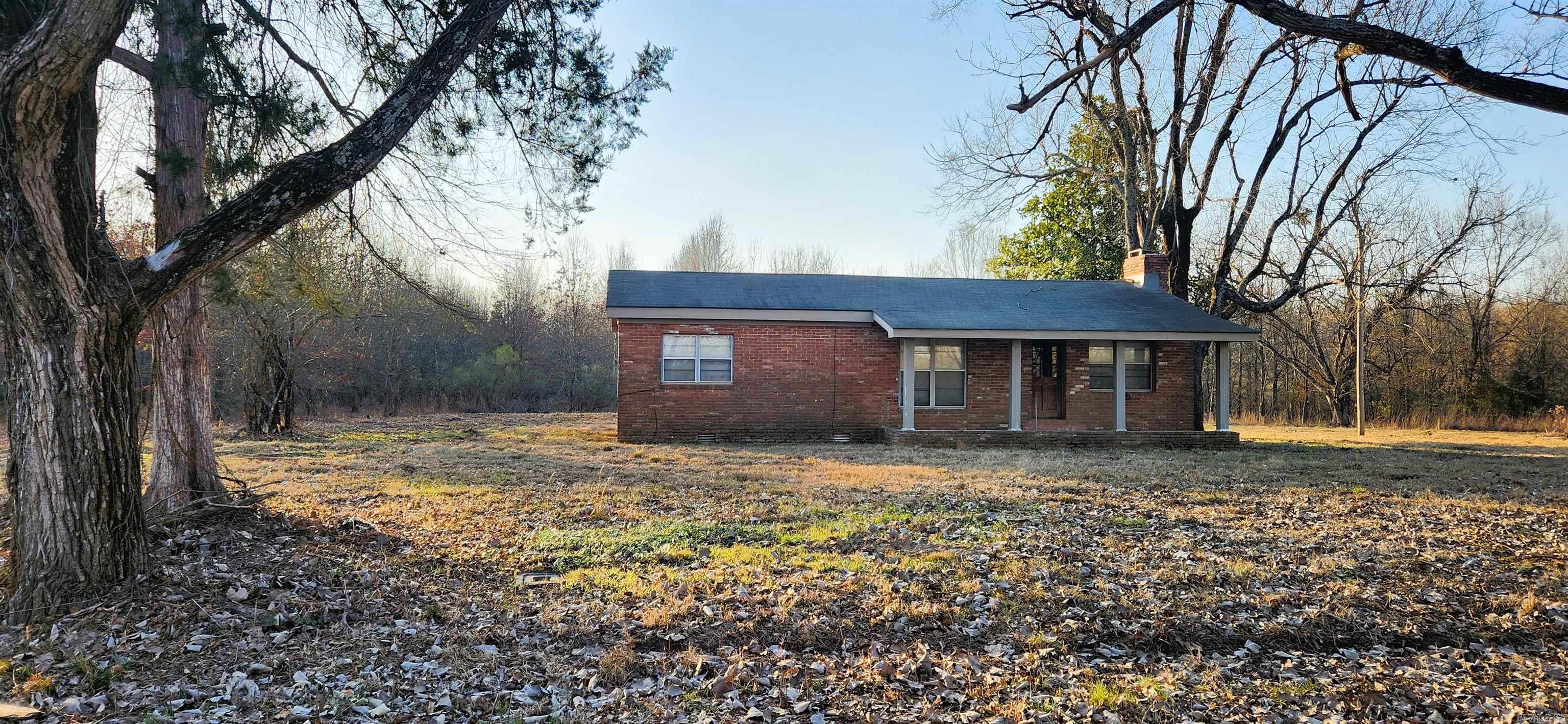 951 Greenfield Road — photo