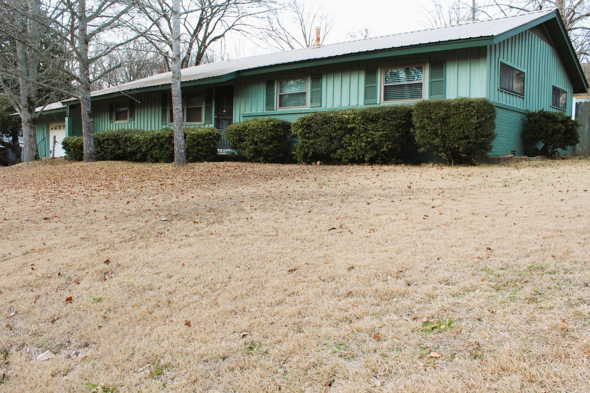 124 Valley Drive — photo