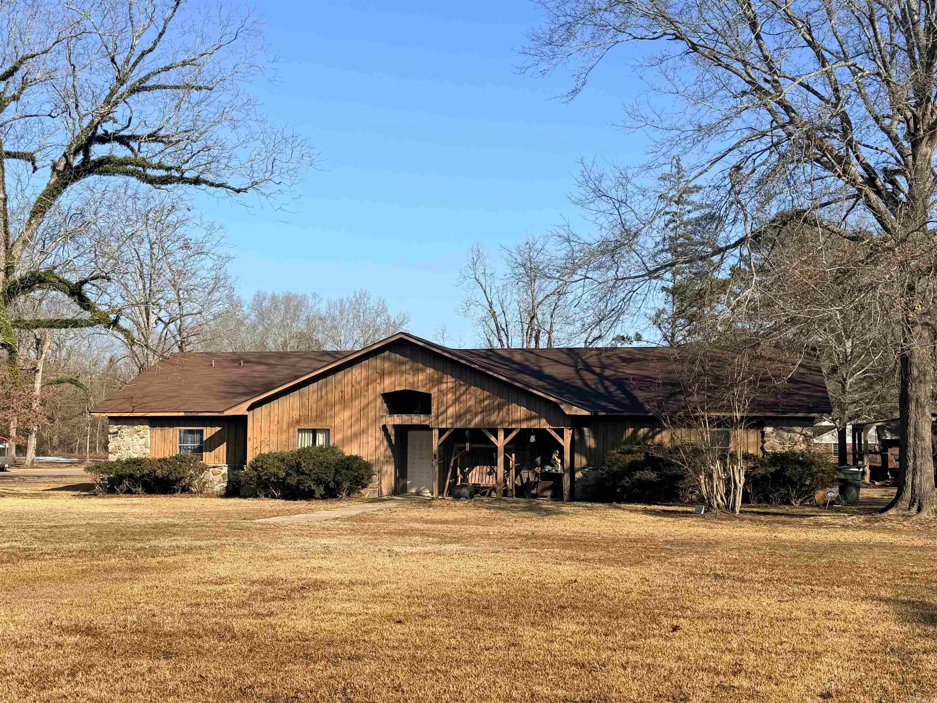 1492 Highway 52 — photo