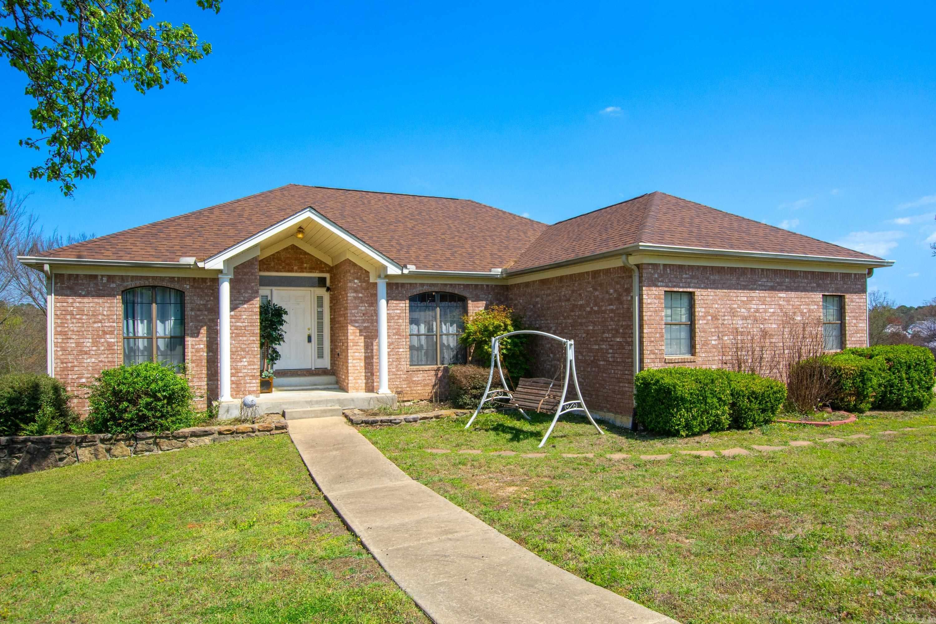 31 Turquoise Drive — photo