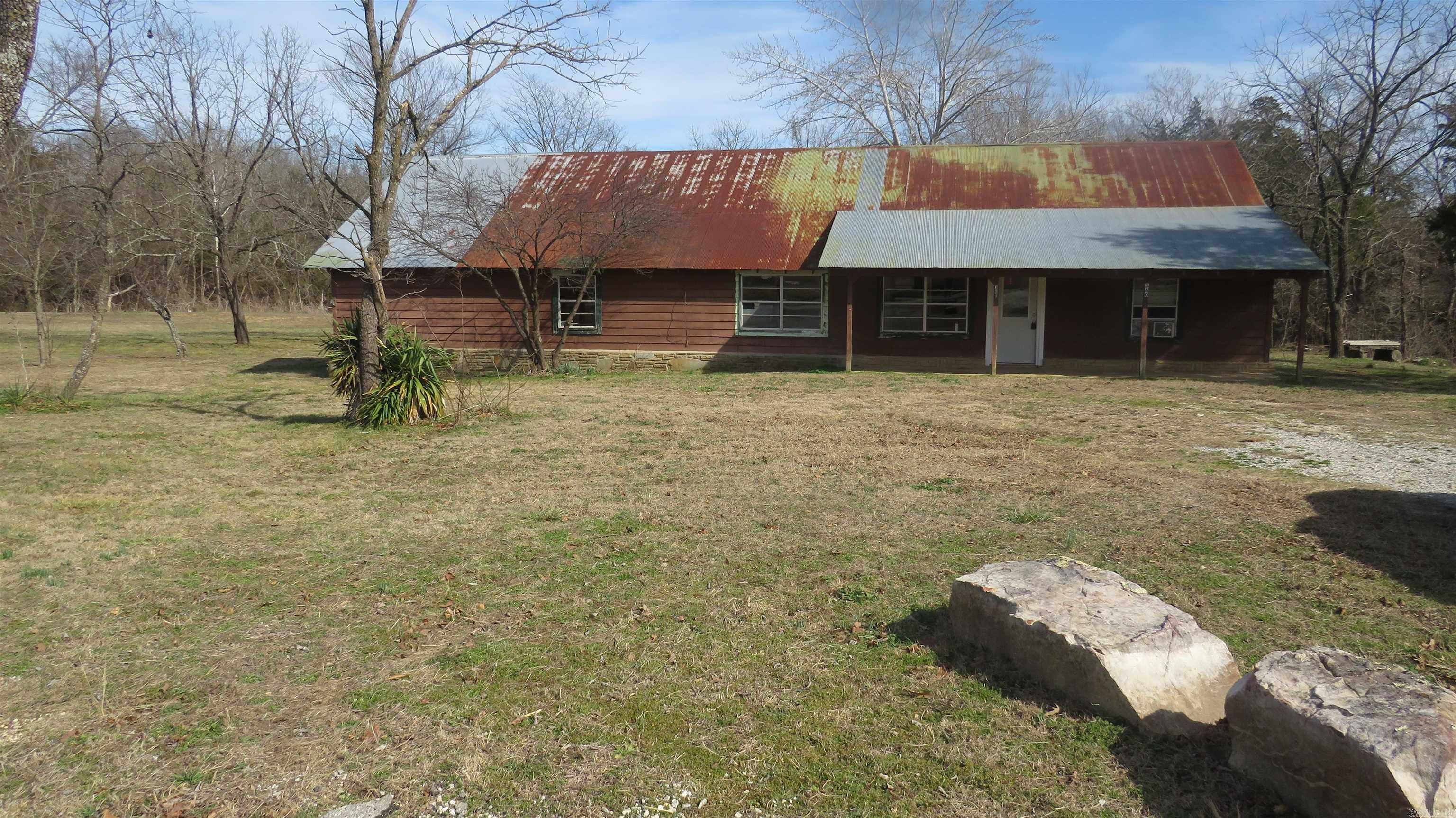 360 Happy Hollow Road — photo