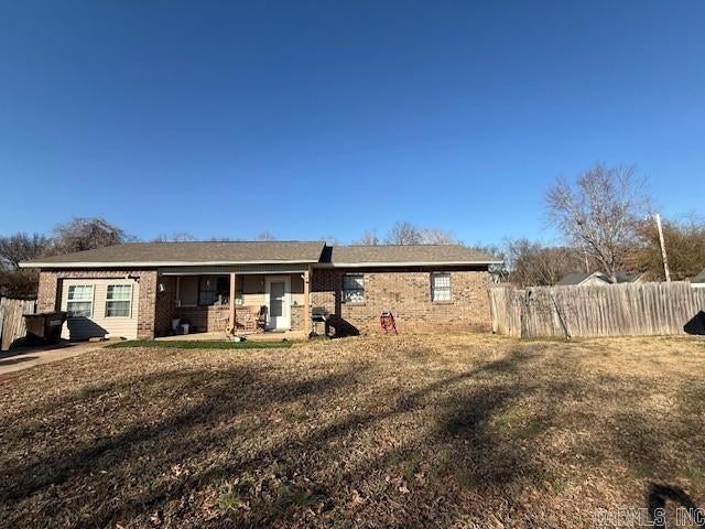 613 Valley Drive — photo