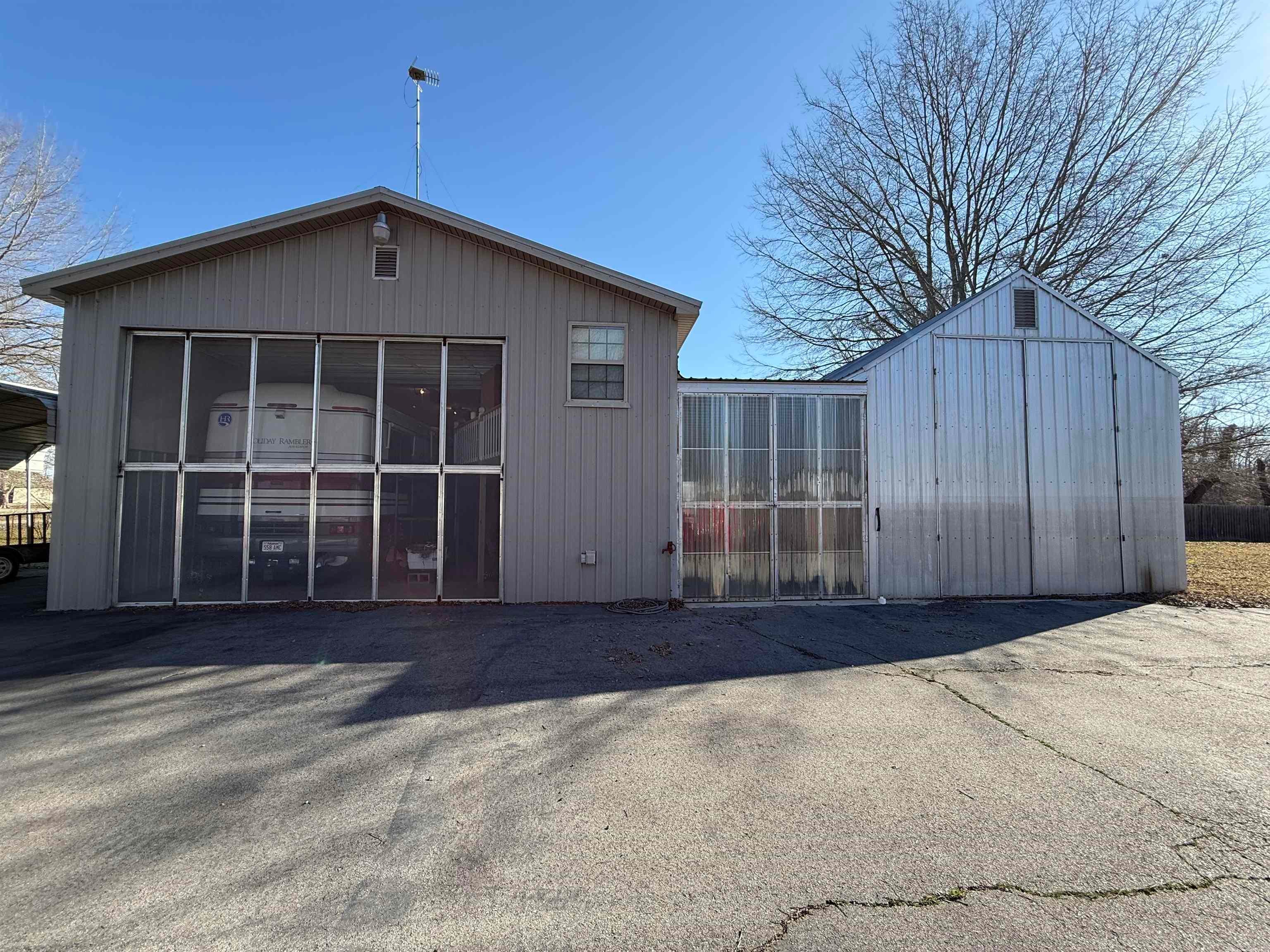 185 Miller Lane — photo