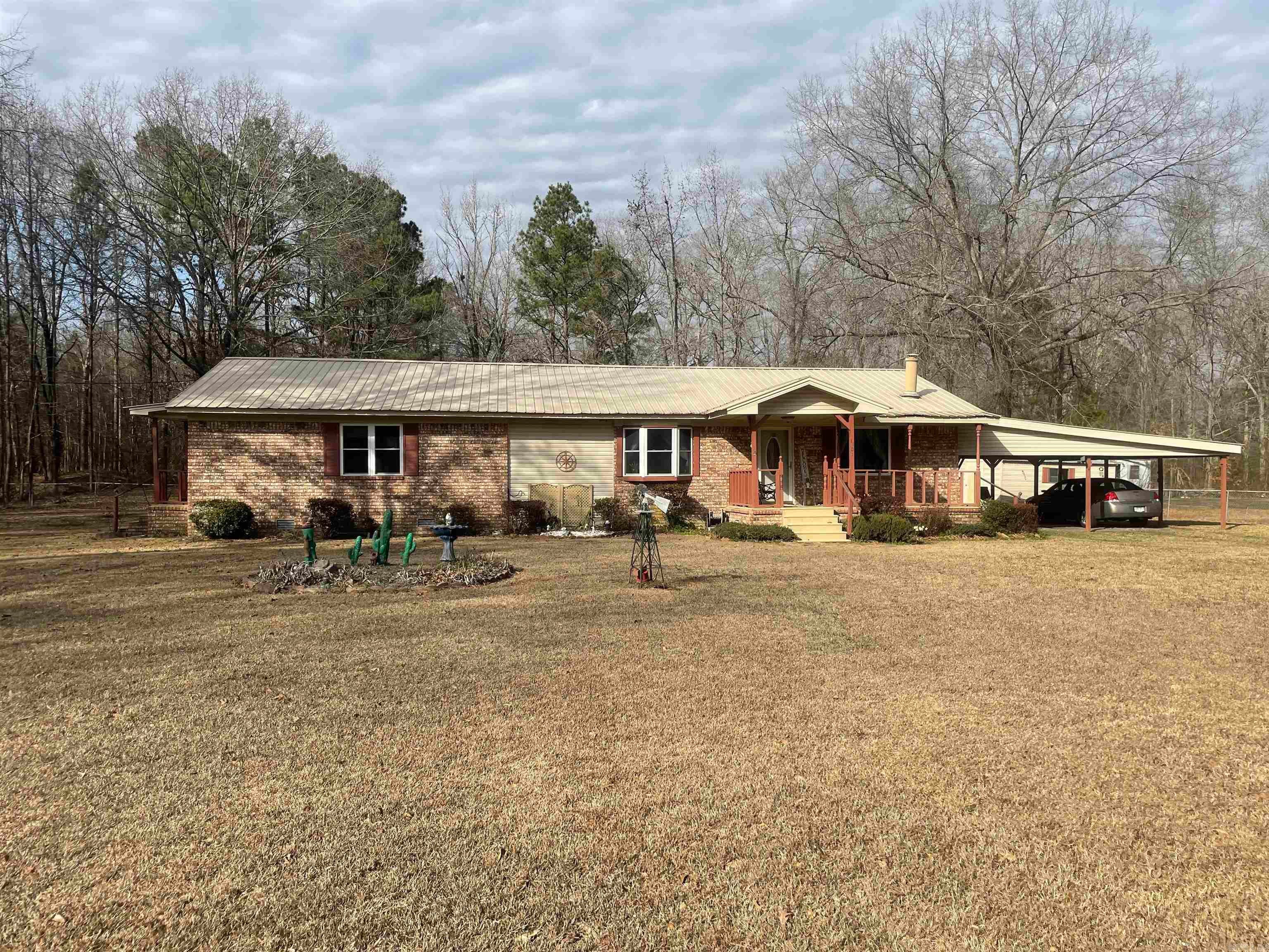 1107 Joanne Dr. — photo