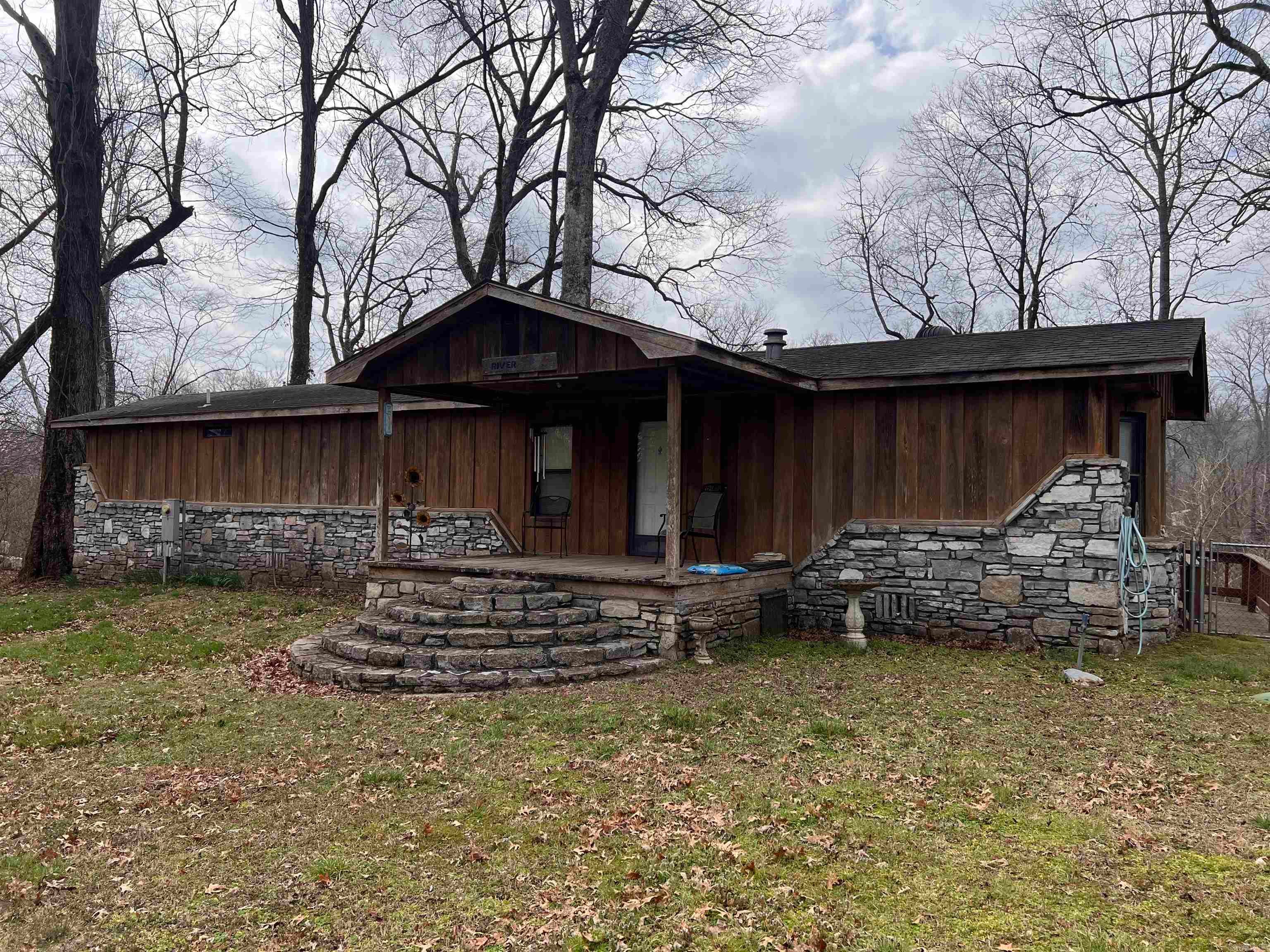145 Trout Valley Rd — photo