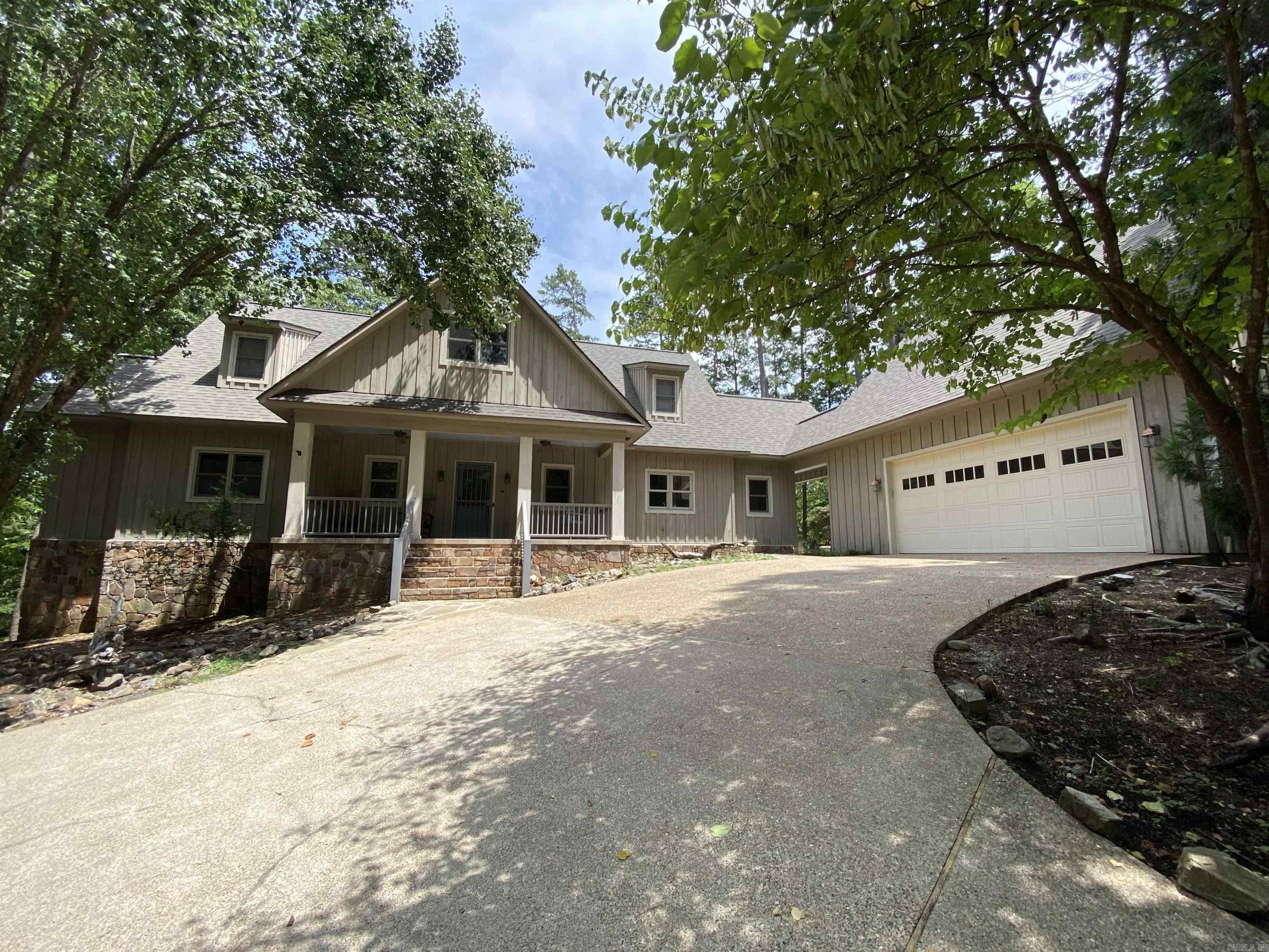 139 Ouachita Drive — photo