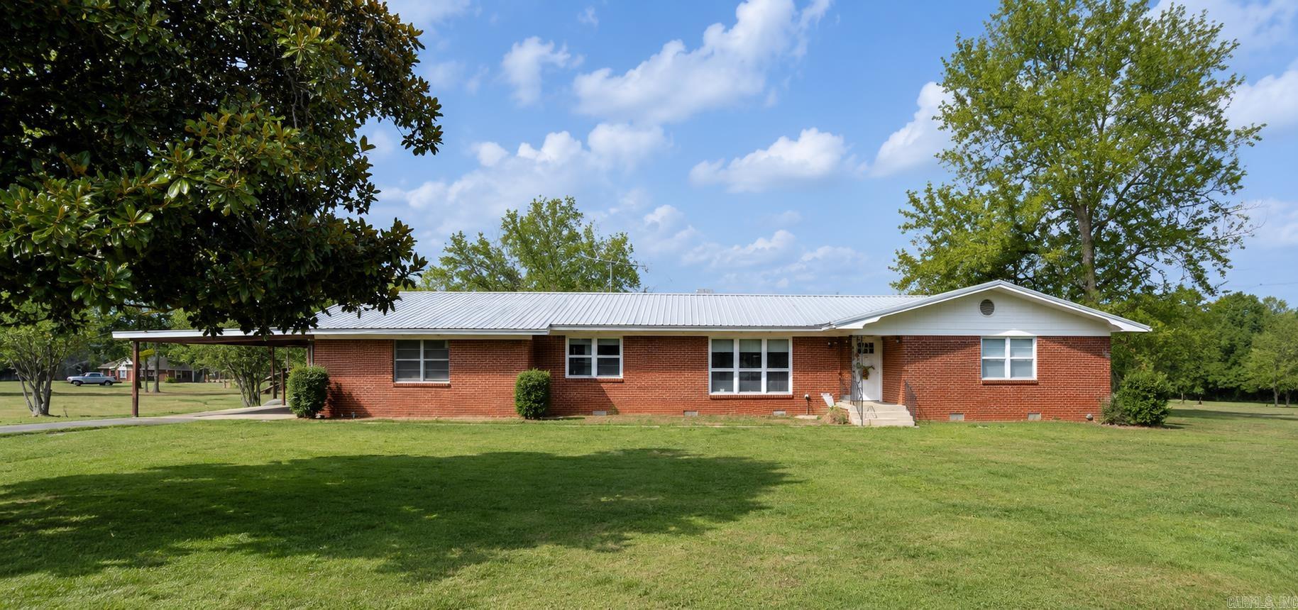 5350 W Heber Springs Road — photo