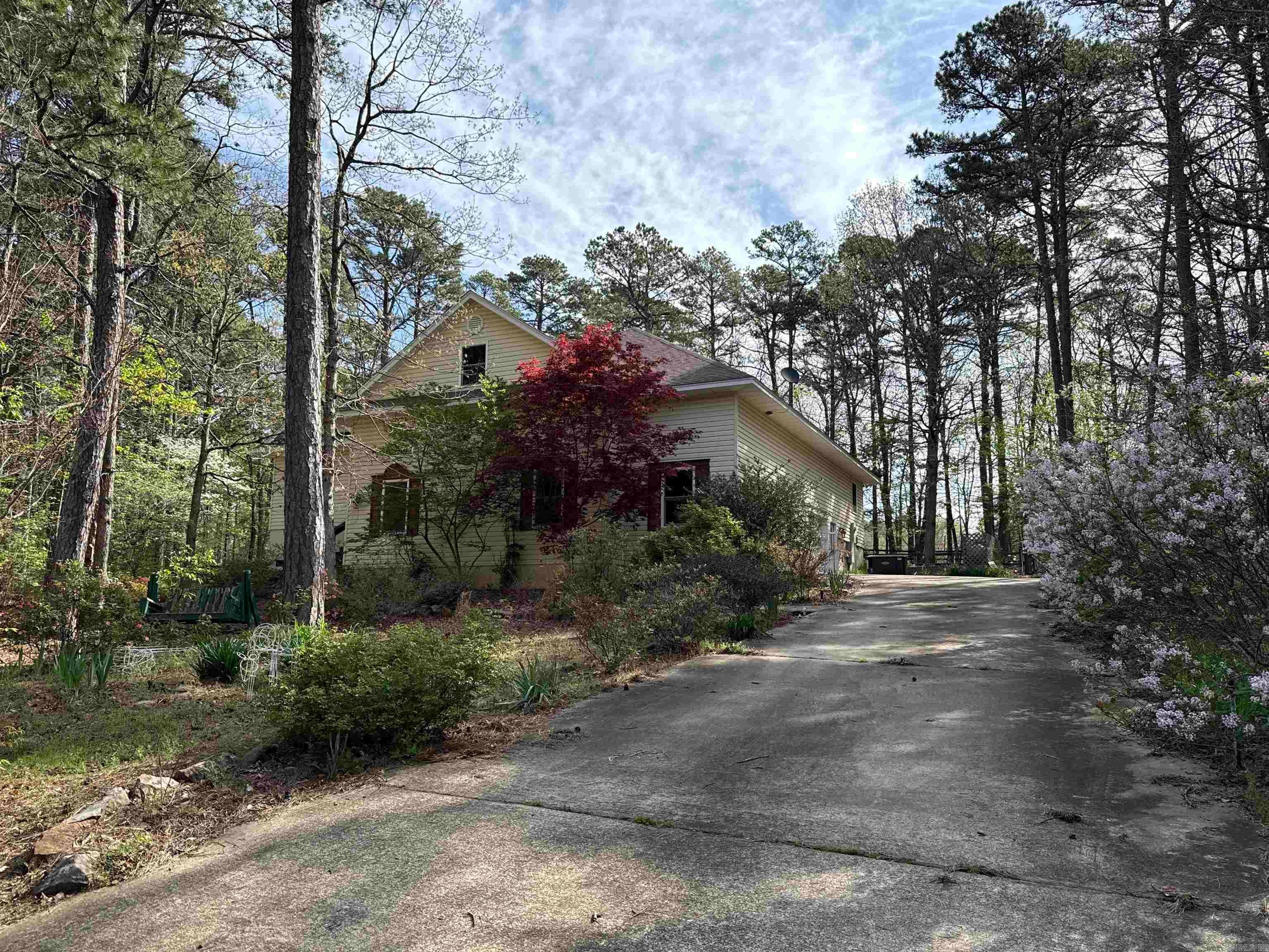 233 Rock Hill Road — photo
