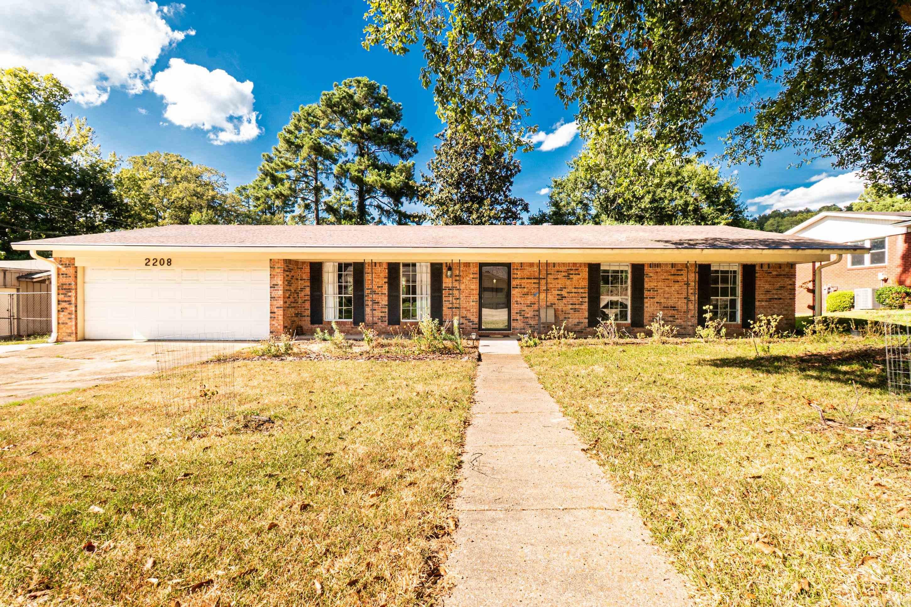 2208 Heron Drive — photo