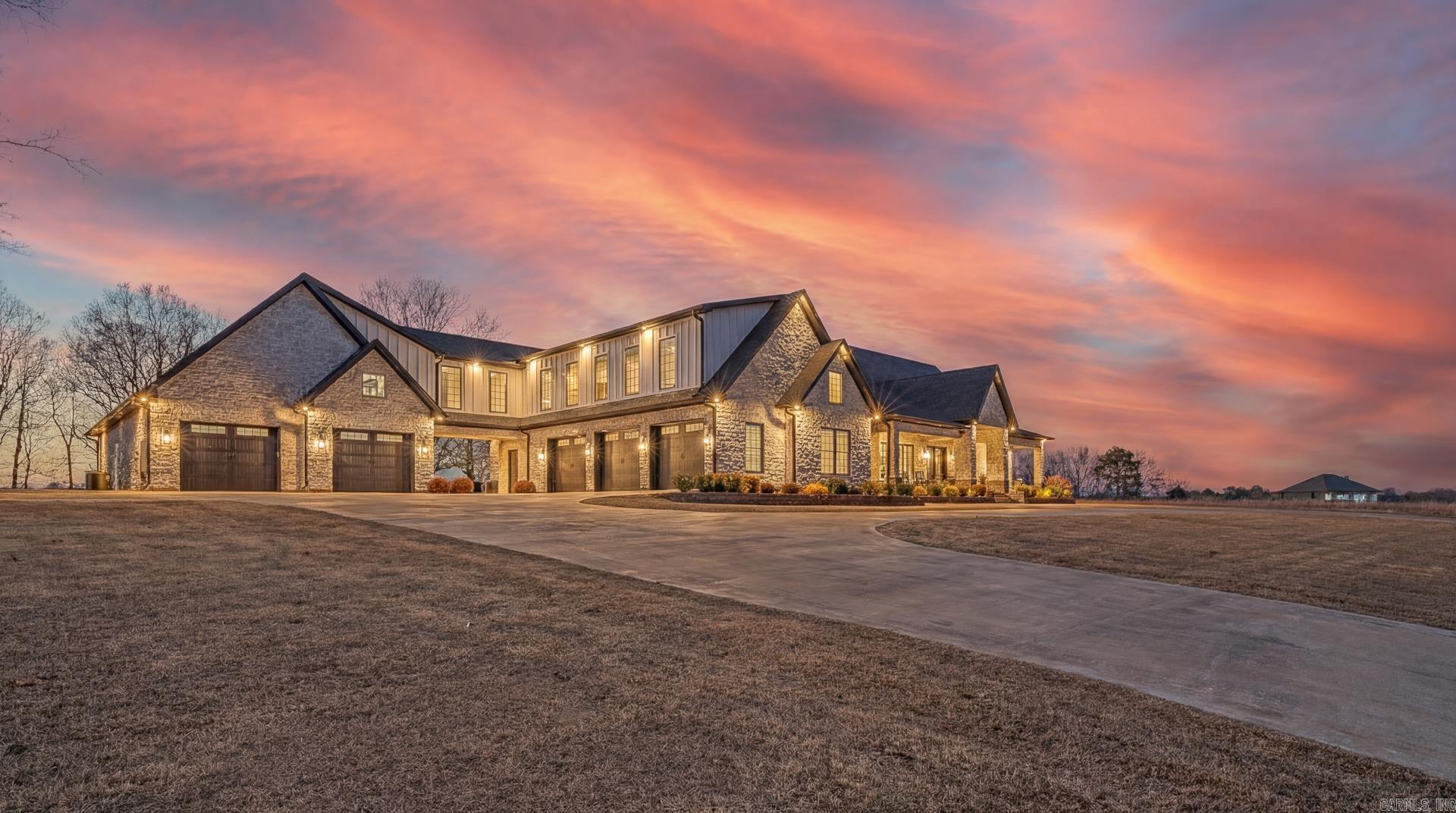 155 CR 7599 — photo