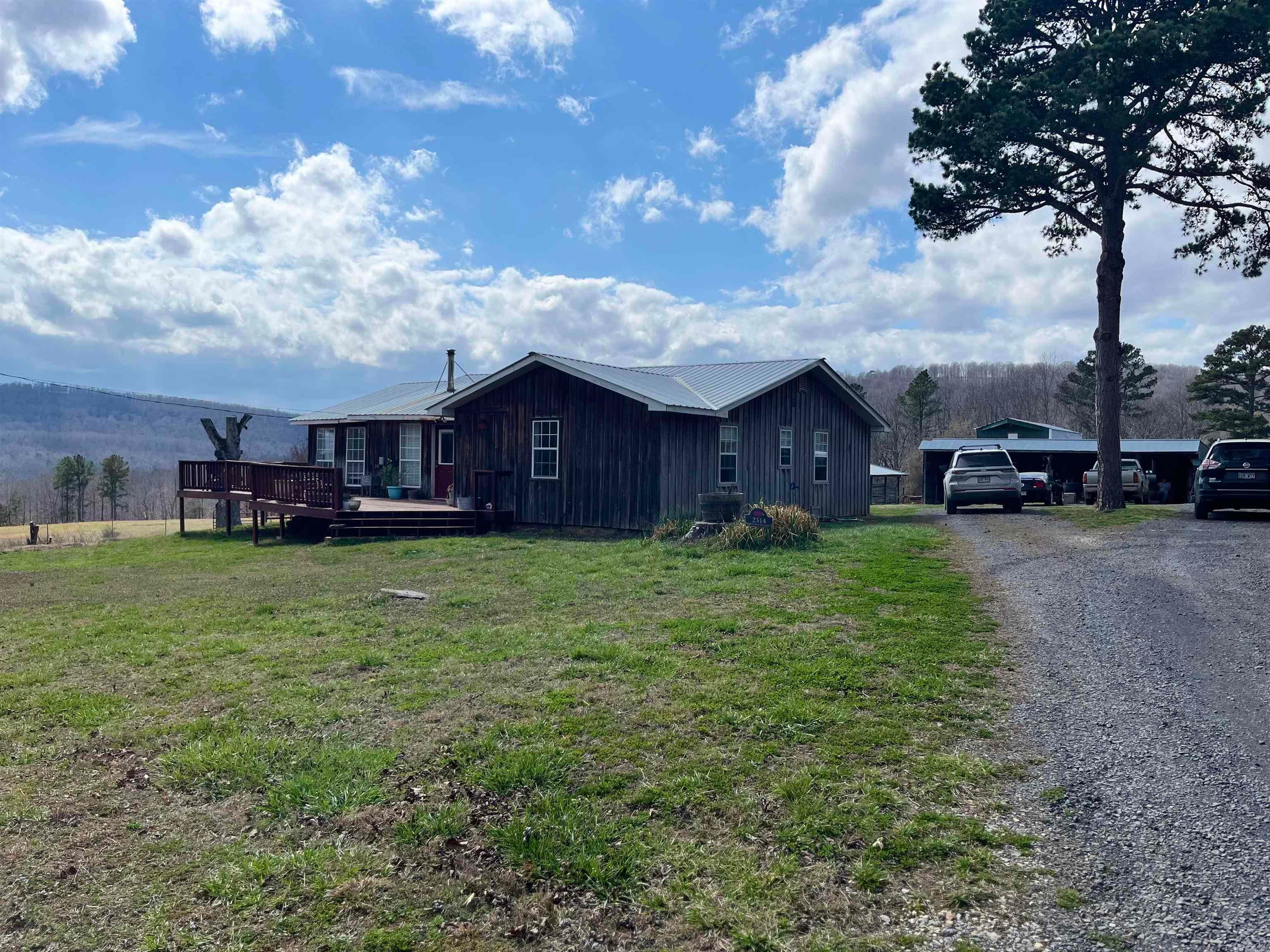 2314 Little Red River Road — photo