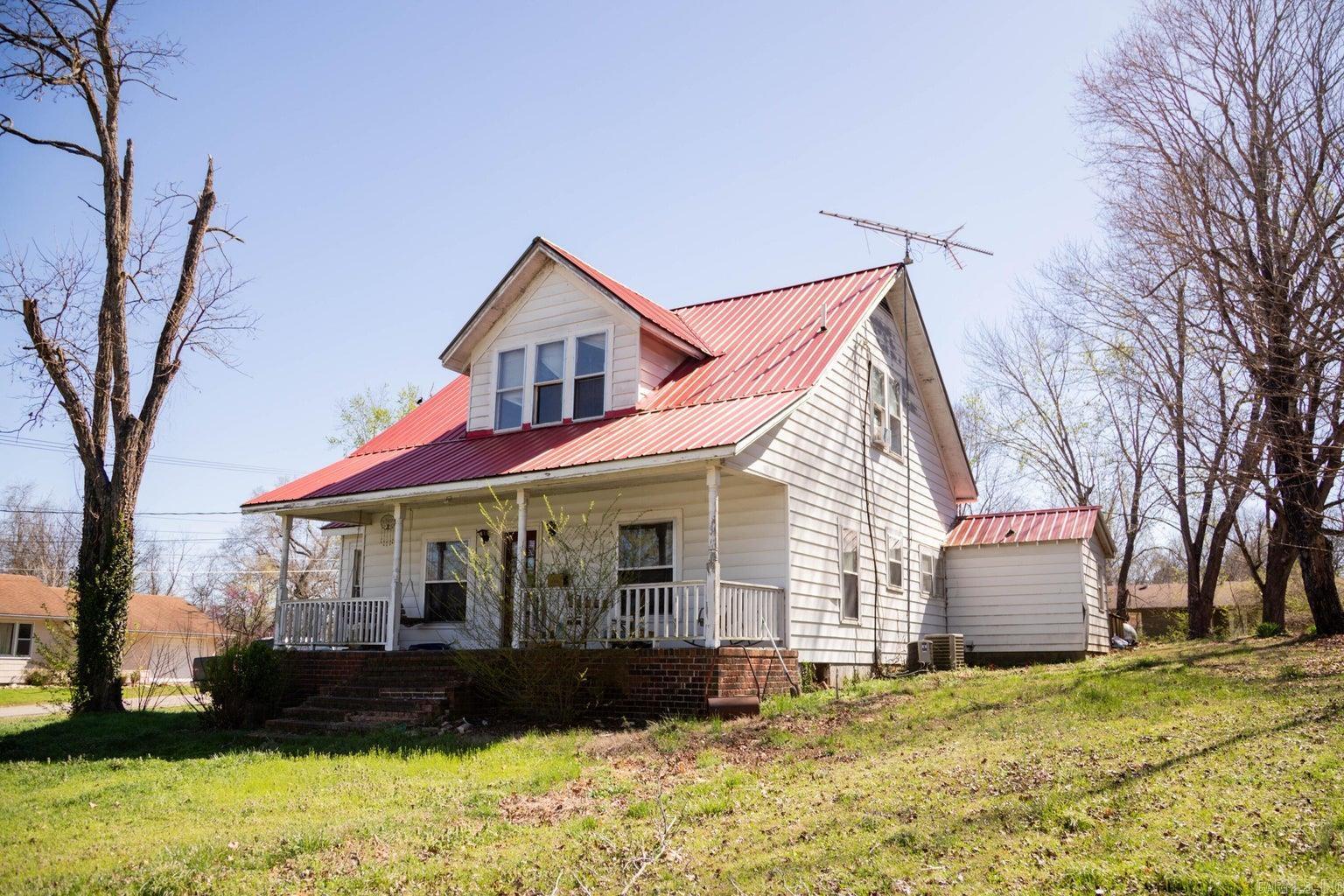 903 Vine Street — photo