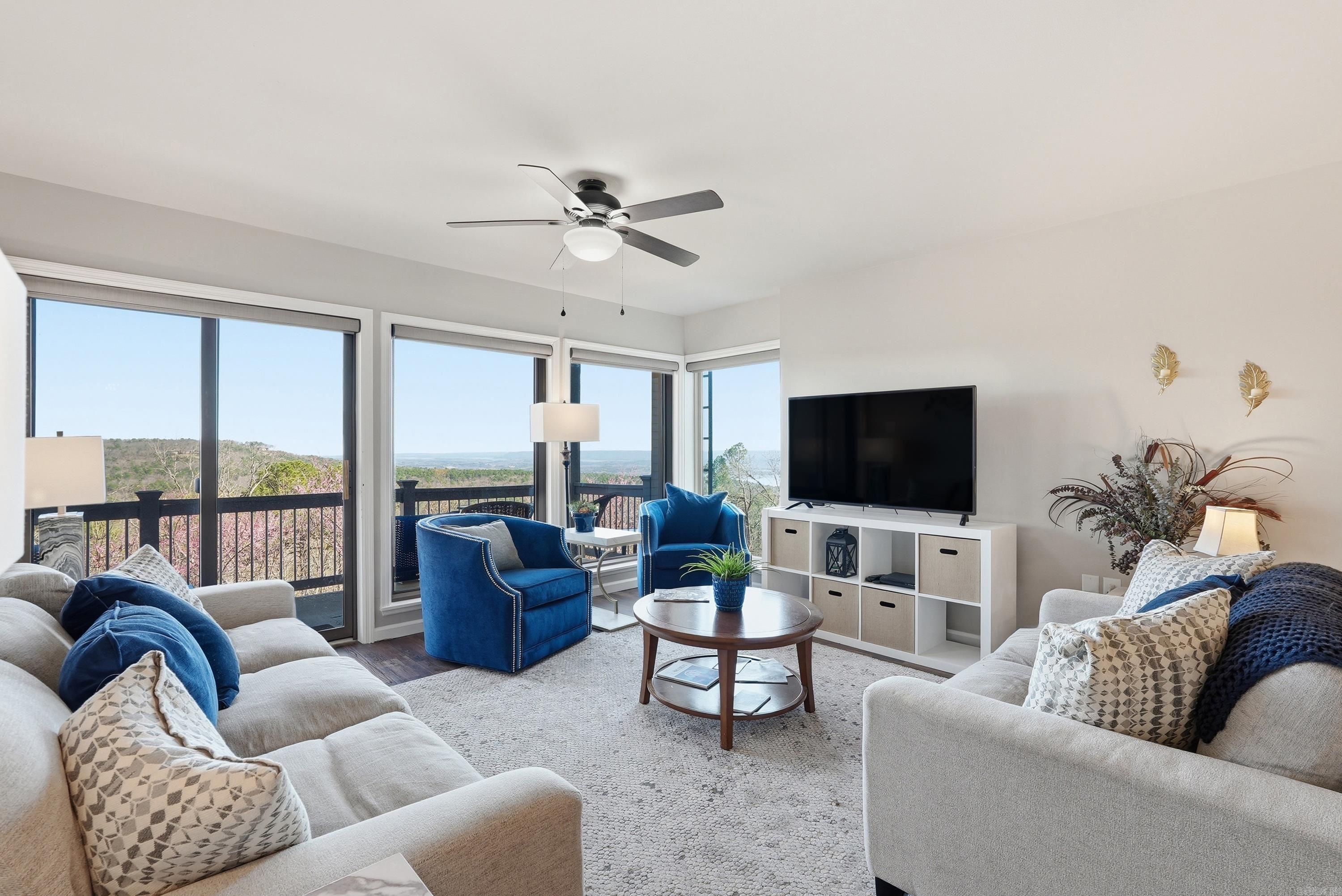 125 Chelsea Unit 27 Drive 27 — photo
