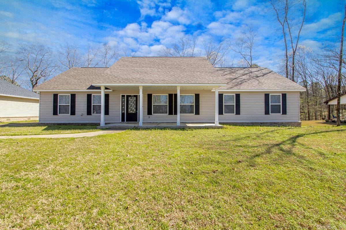 308 Diamondhead Drive — photo
