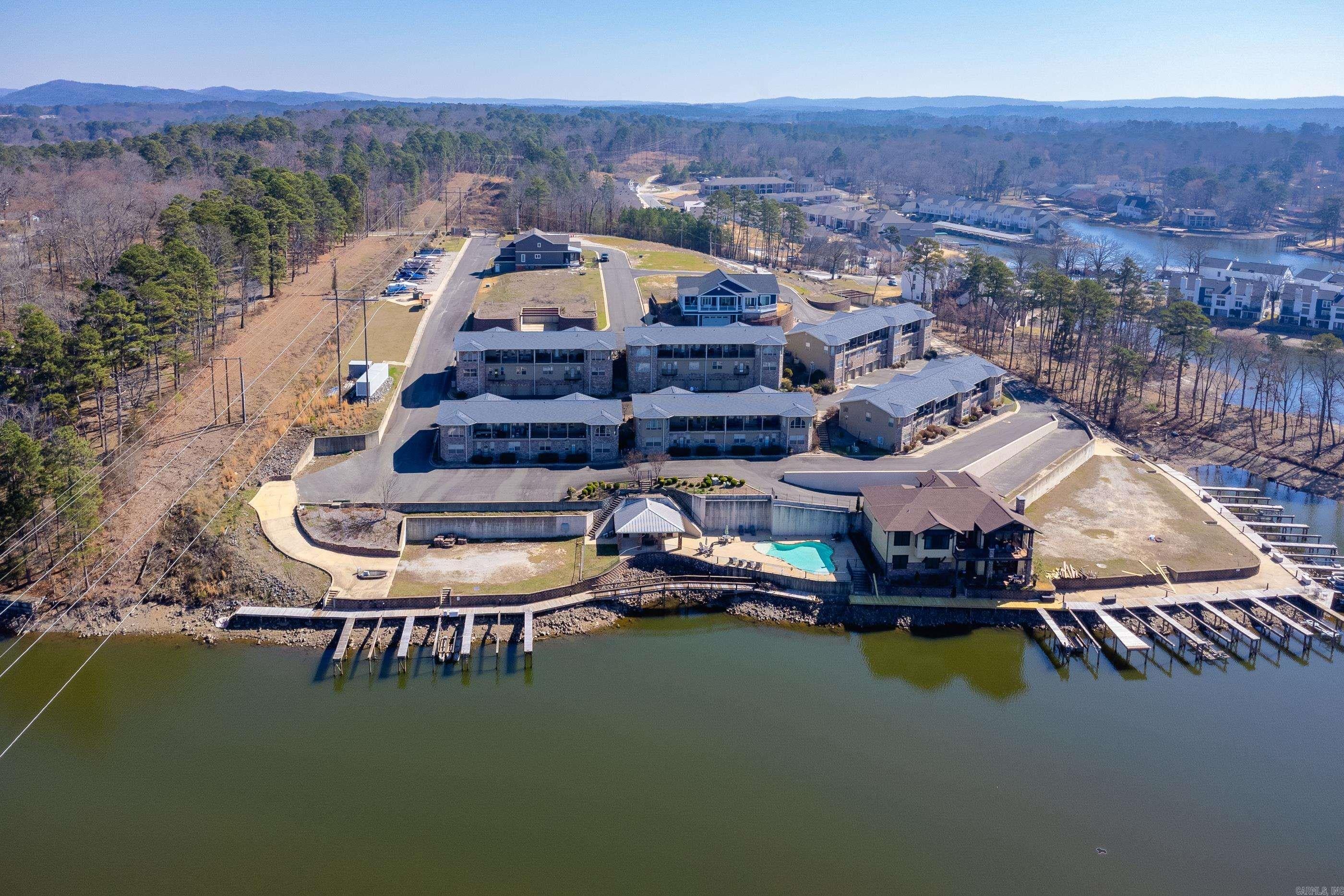 620 Grand Point Drive 25B — photo