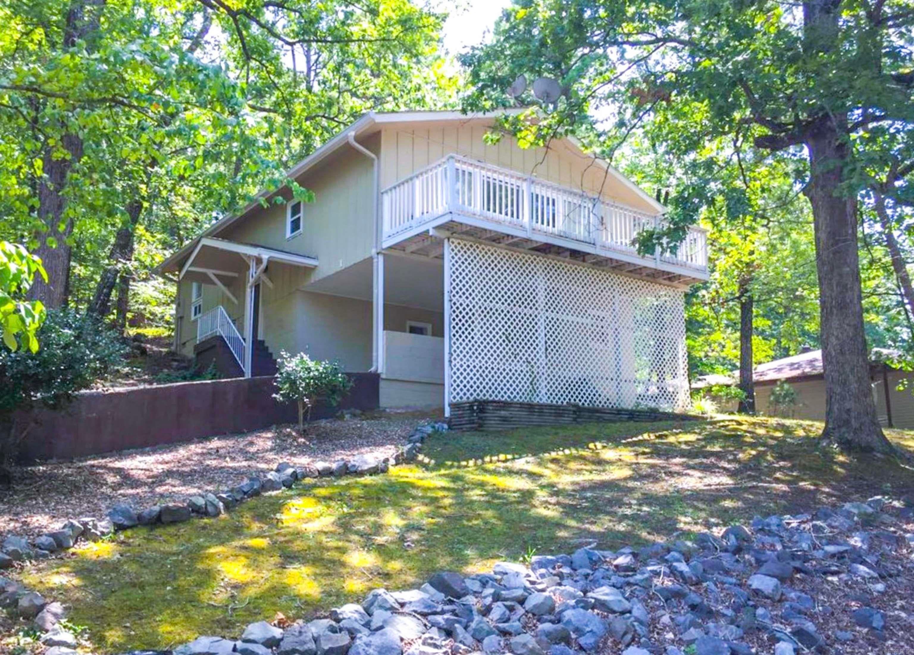 1 Plana Place — photo