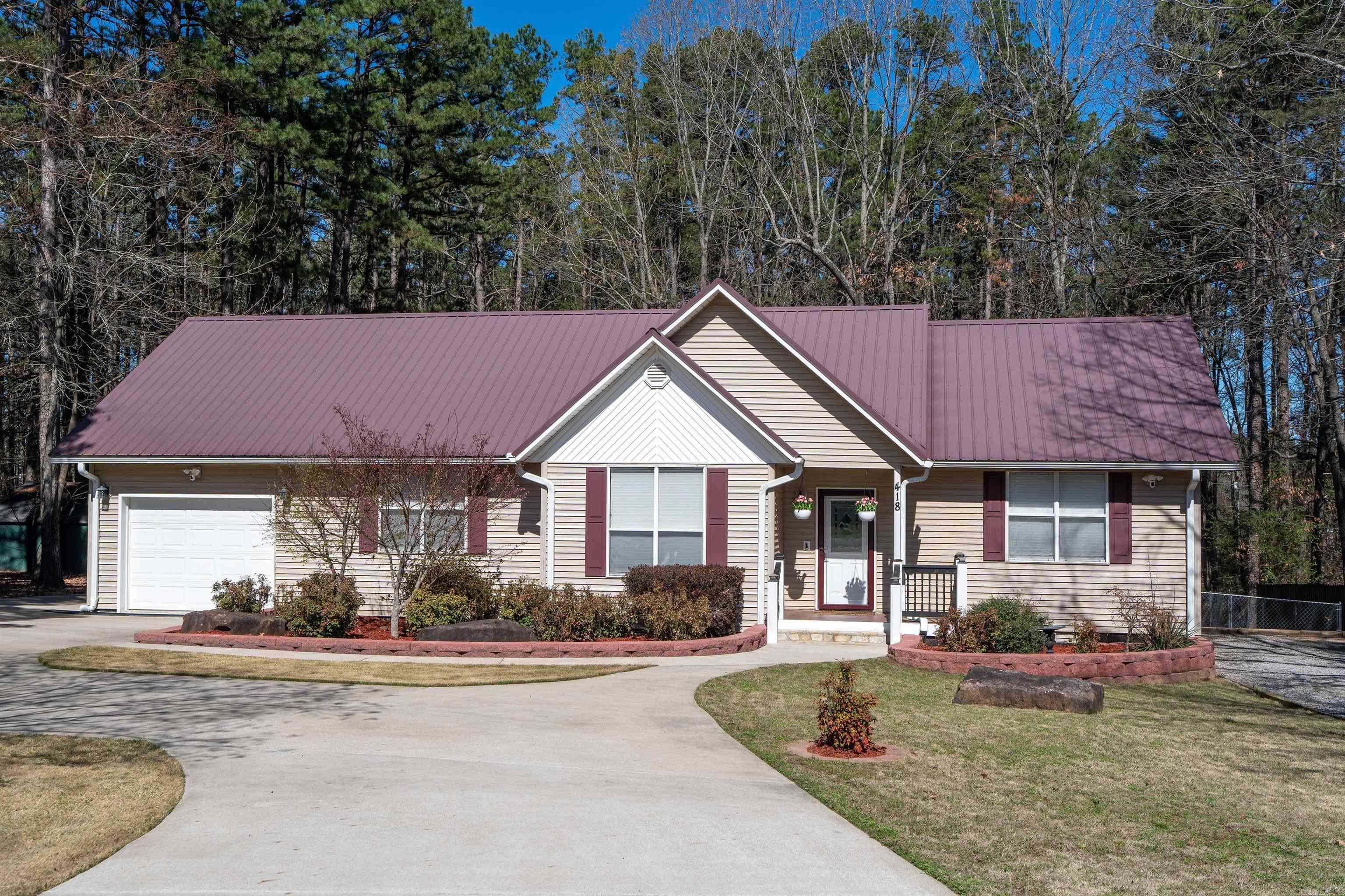 418 Atoka Drive — photo