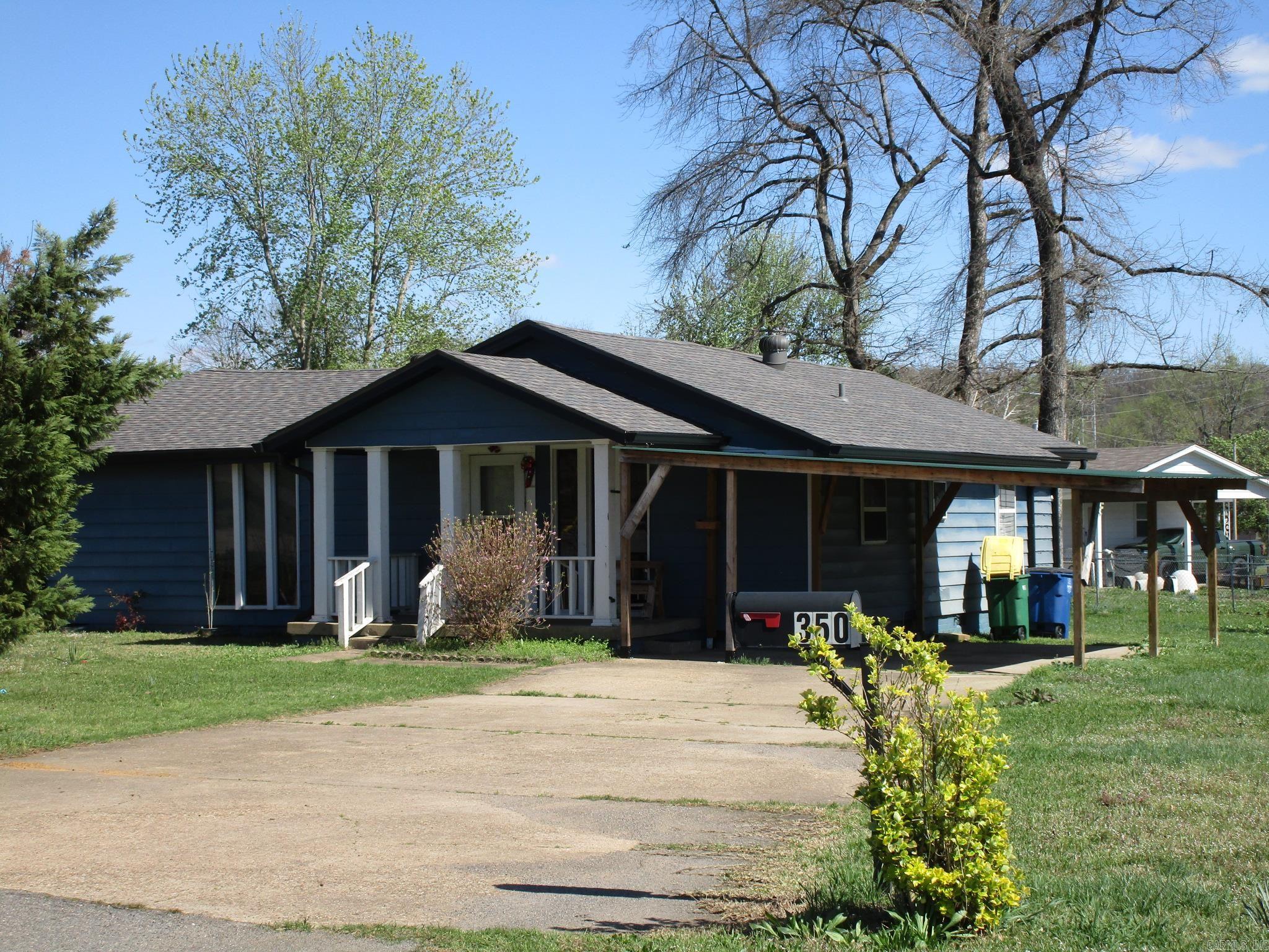 350 E Military Dr — photo