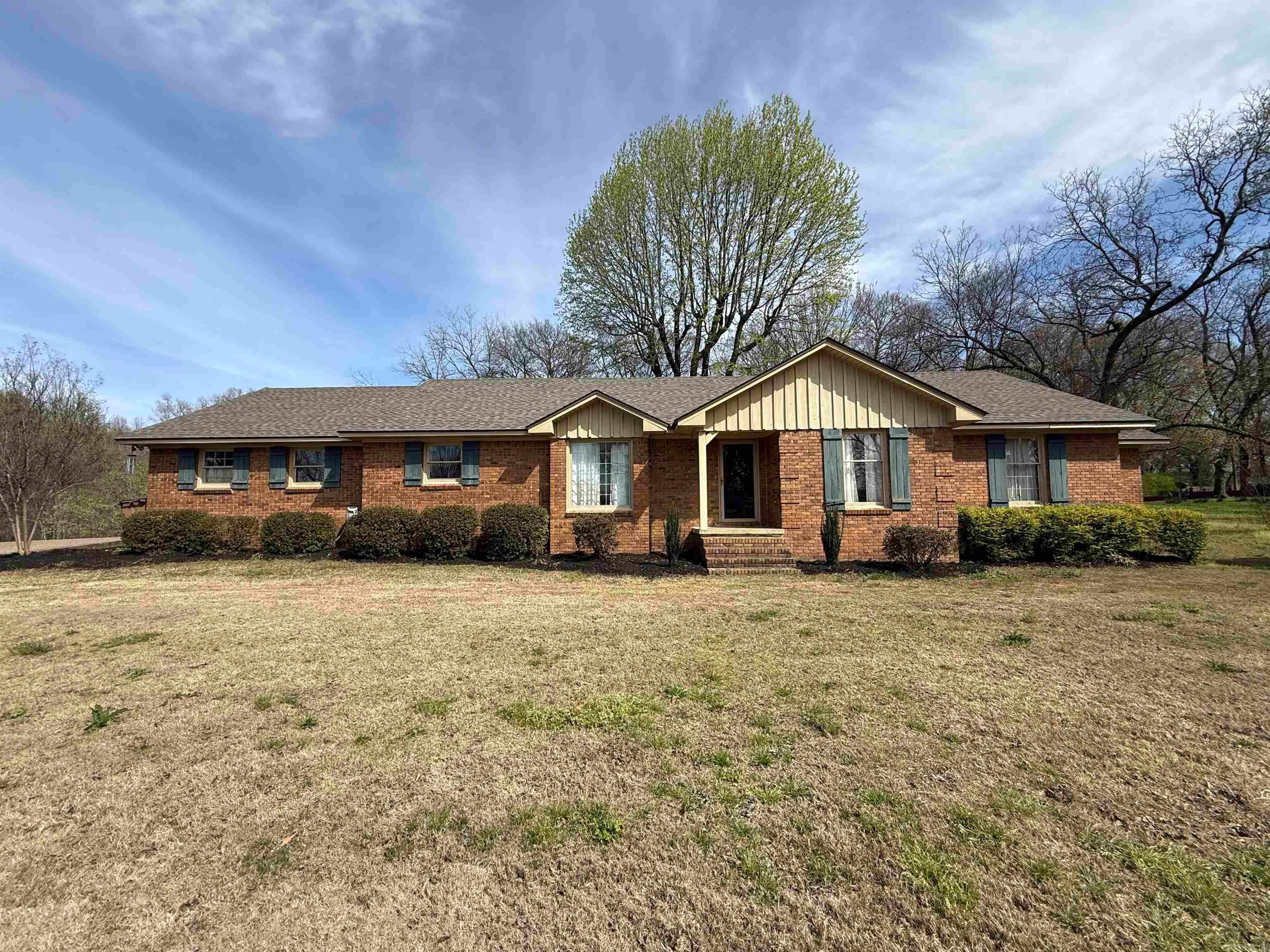 4 Carroll CV — photo