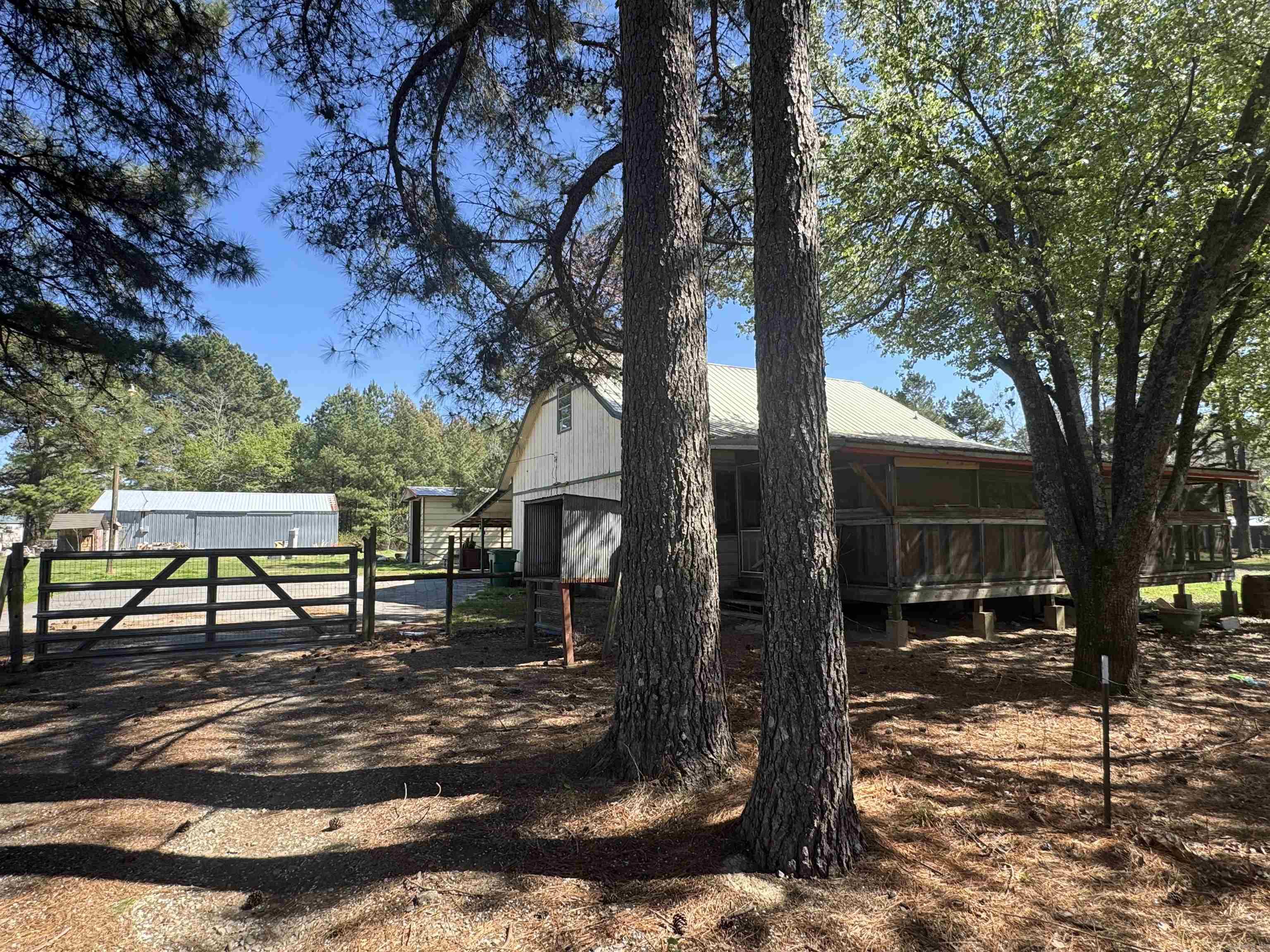 9814 Angie Court — photo