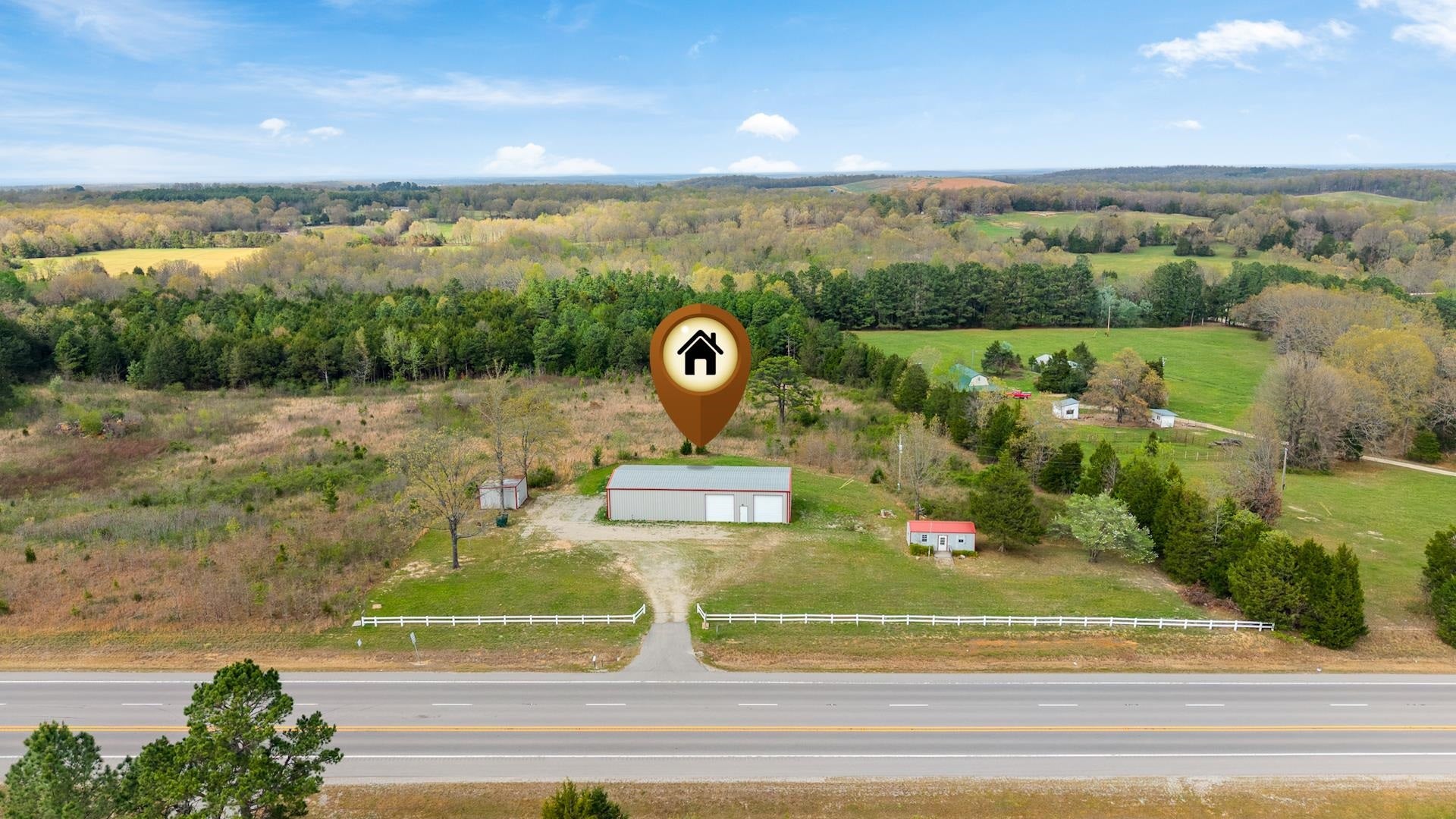 13058 Hwy 62 East — photo