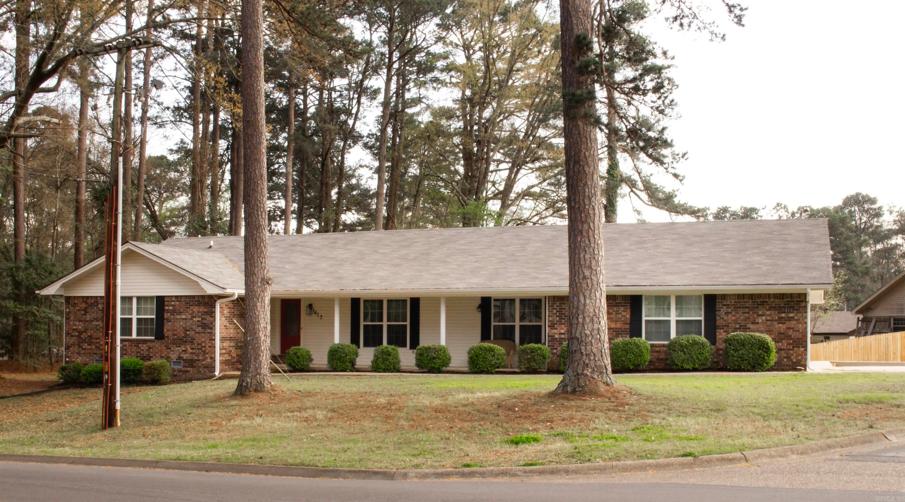 1613 Millcreek Drive — photo