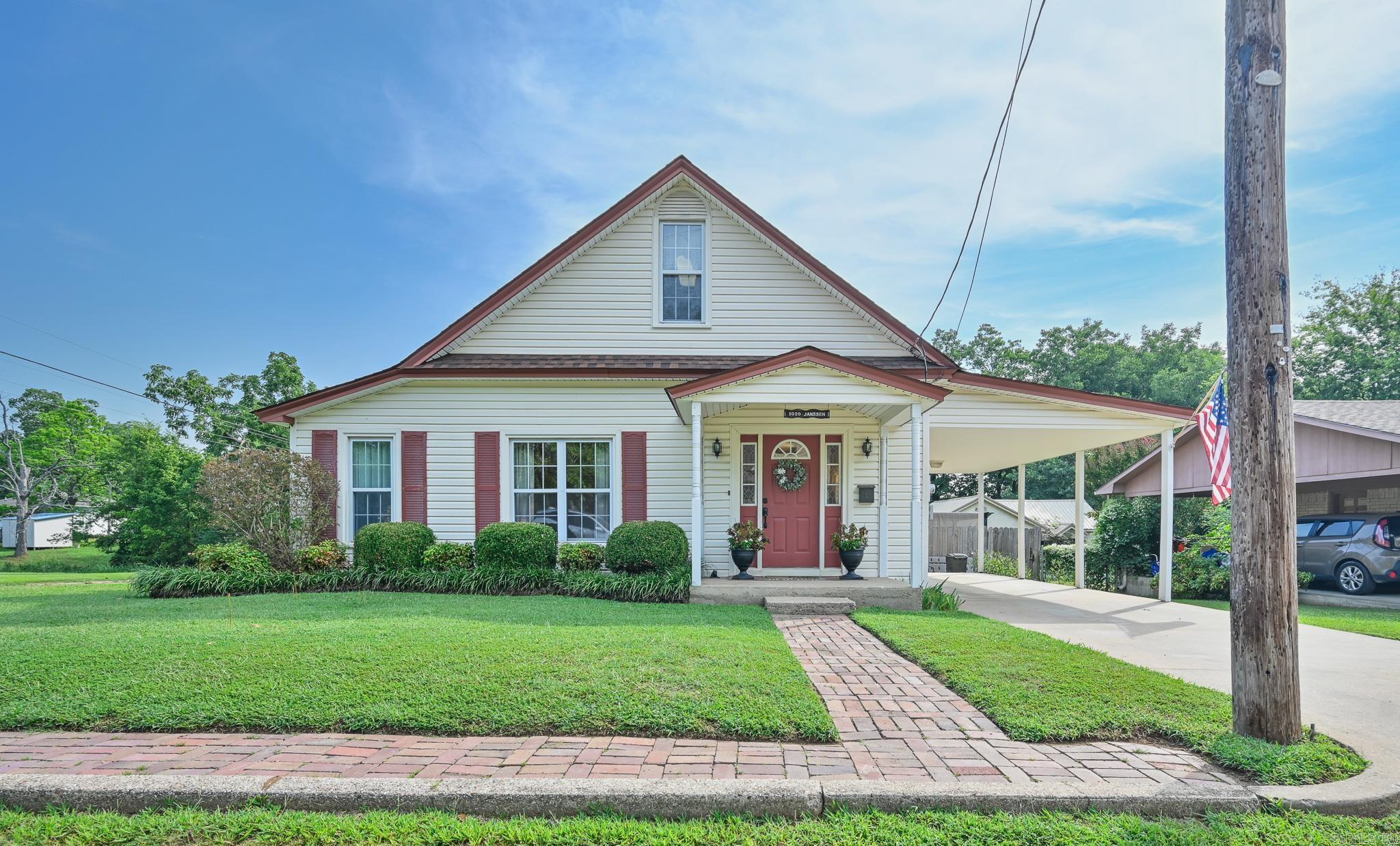 1010 Janssen, Mena, AR 71953 — photo 2